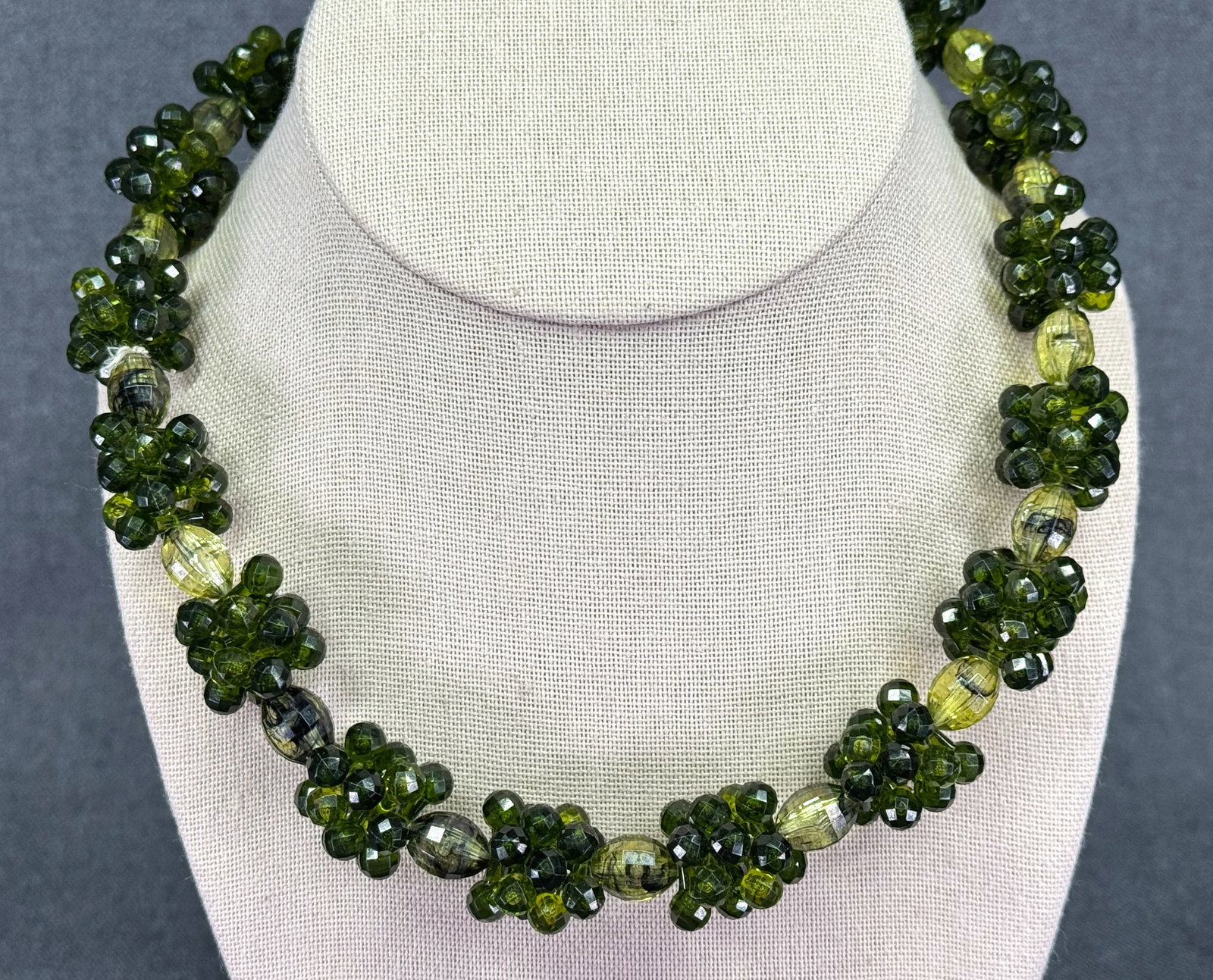 Vintage West Germany Green Lucite Flower Cluster Necklace. *i (1 of 9)