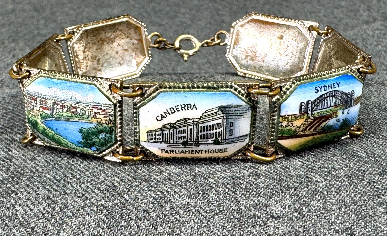 Antique Australia enamel Sidney, Canberra, Melbourne, Brisbane, Perth, Adelaide, Hobart bracelet: IN HOUSE FLAT SHIPPING & HANDLING COST WITHIN ALL THE U.S. : 7 To bypass LiveShipping, and use our In-House shipping service for 7 or shipping combined for multiple lots, please select “Arrange 