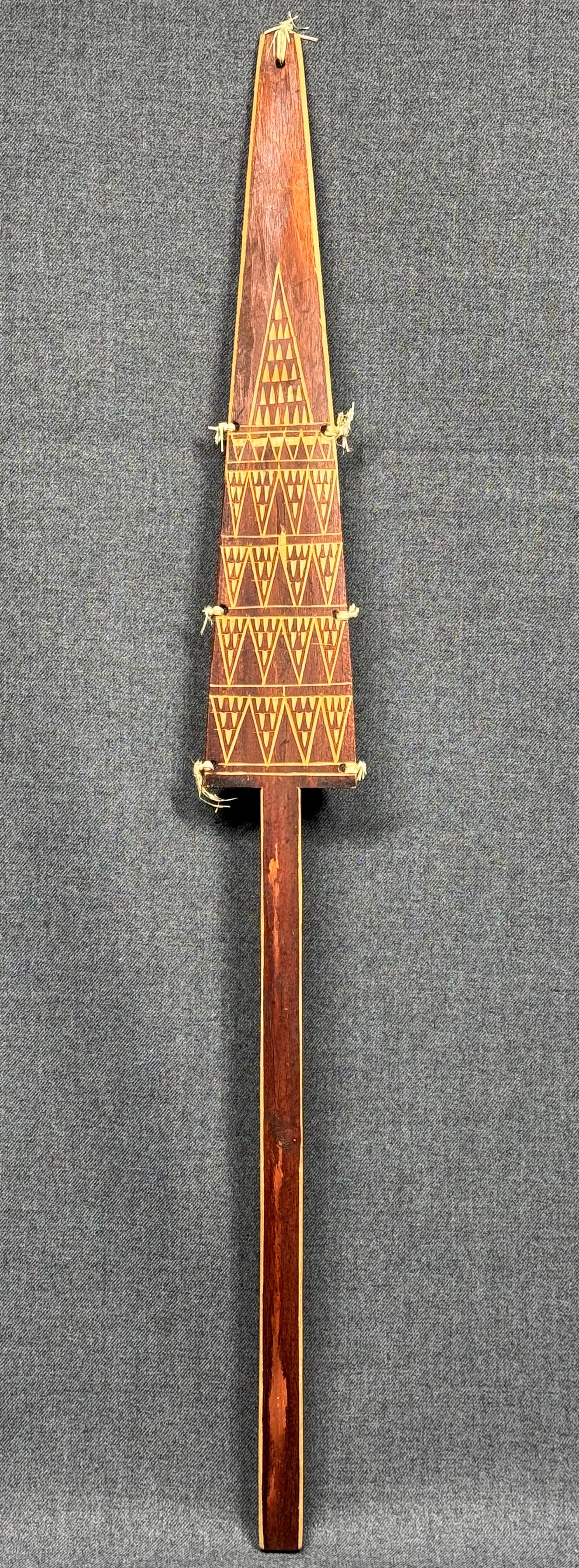 Caroline Islands Micronesia Female Dance Paddle.: IN HOUSE FLAT SHIPPING & HANDLING COST WITHIN ALL THE U.S. : 24 To bypass LiveShipping, and use our In-House shipping service for 24 or shipping combined for multiple lots, please select “Arrang