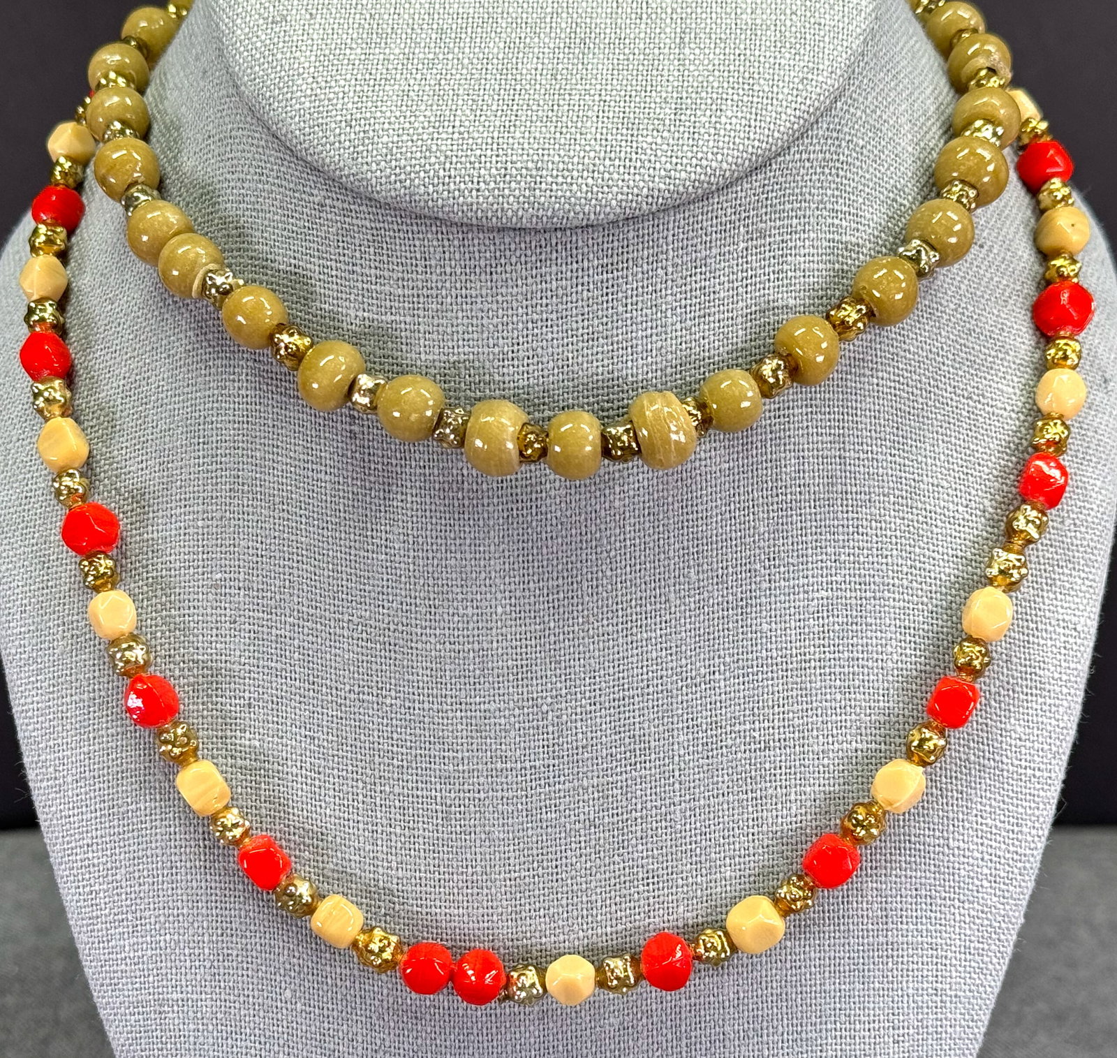 Vintage assorted blown golden and color glass beaded necklaces. Lot of 2: IN HOUSE FLAT SHIPPING & HANDLING COST WITHIN ALL THE U.S. : 7 To bypass LiveShipping, and use our In-House shipping service for 7 or shipping combined for multiple lots, please select “Arrange 