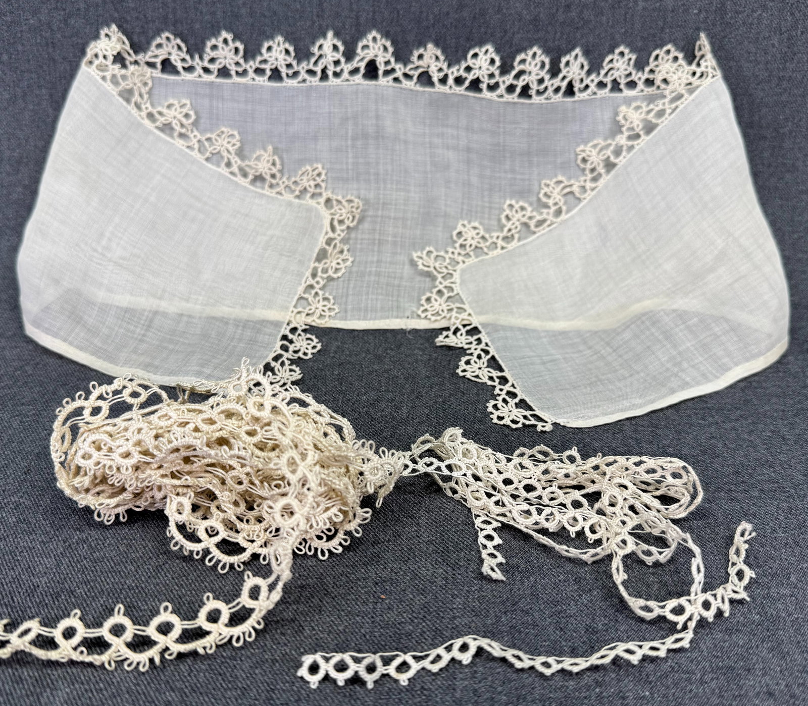 Antique Organdy Collar & Unused Handmade Tatting Lace Trim Lot - 3 Yards. *j: This antique textile lot features one detachable collar and 3 total yards of unused, handmade tatted lace trim. The collar is made of sheer cotton organdy with a tatted lace edge and contains one visi