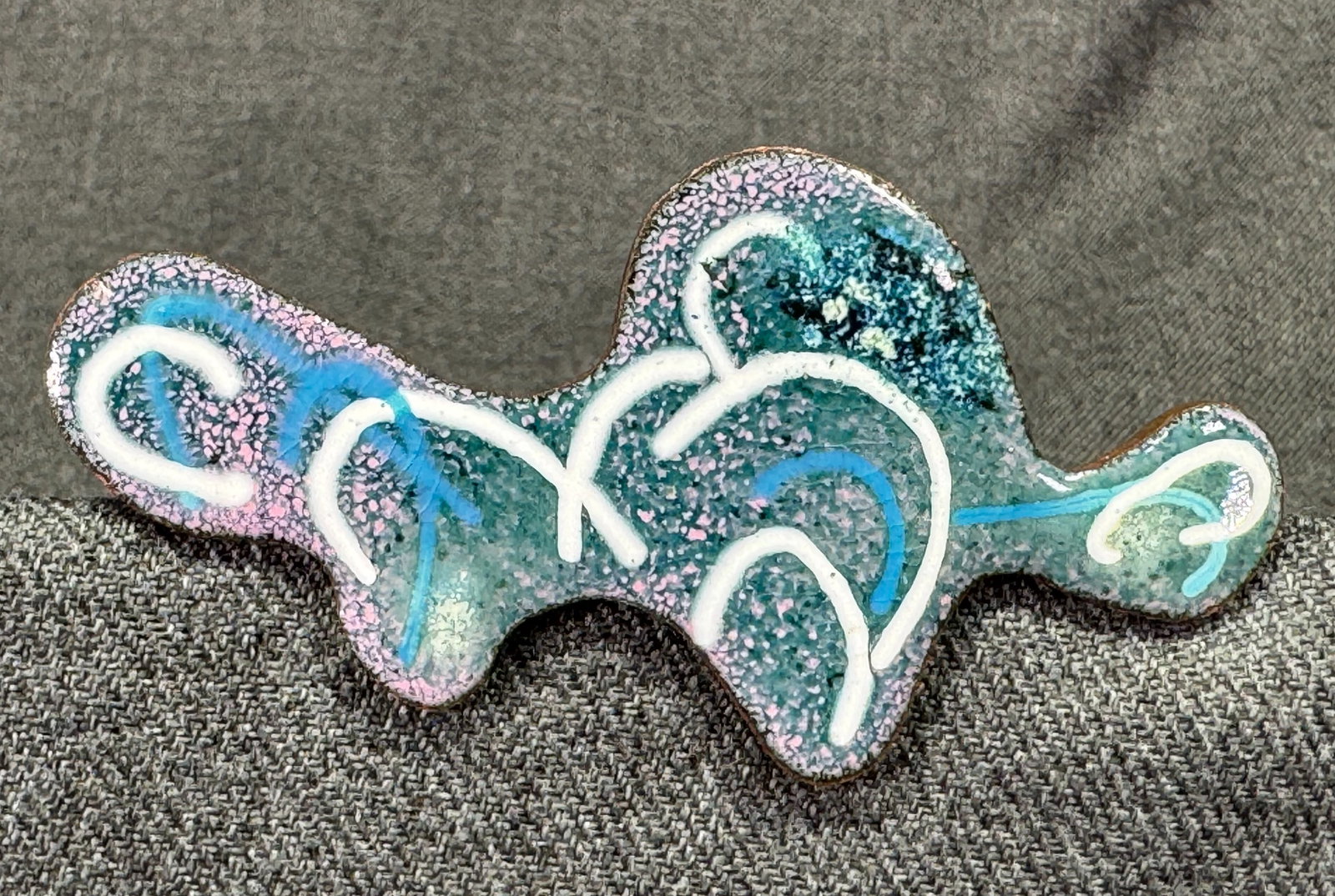 Vintage MCM L. Tarachas enamel on copper dino brooch pin: IN HOUSE FLAT SHIPPING & HANDLING COST WITHIN ALL THE U.S. : $7 To bypass LiveShipping, and use our In-House shipping service for $7 or shipping combined for multiple lots, please select “Arrang