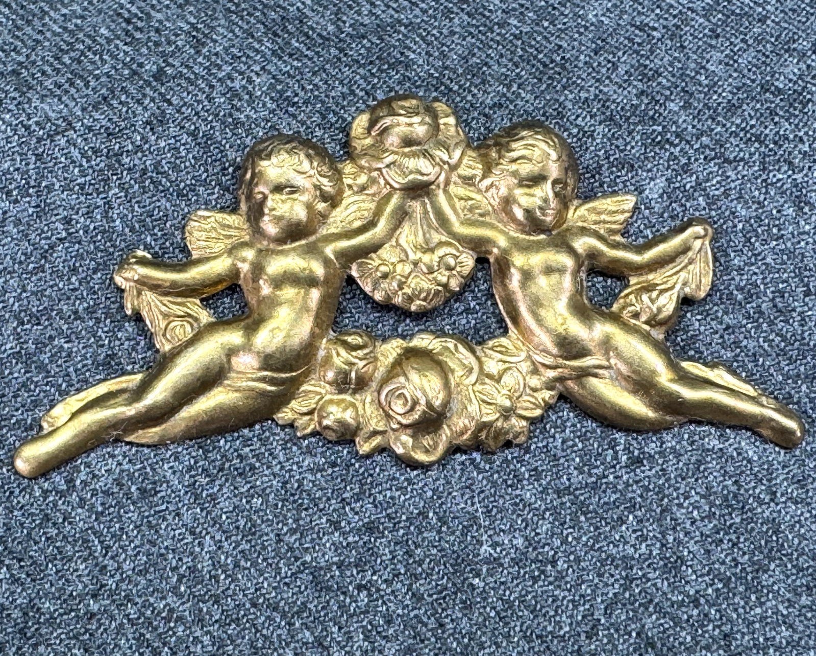 Vintage stamped brass angels and flowers garlands applique jewelry / crafts making: IN HOUSE FLAT SHIPPING & HANDLING COST WITHIN ALL THE U.S. : $7 To bypass LiveShipping, and use our In-House shipping service for $7 or shipping combined for multiple lots, please select “Arrang