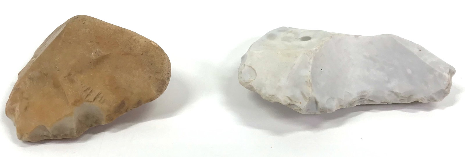 2 Paleoindian Stone Scrapers collected in Missouri (1 of 7)
