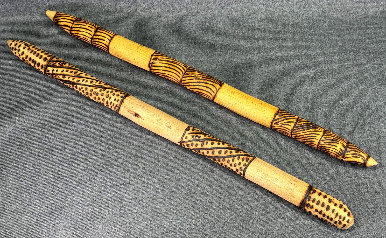 Aboriginal Australia Pokerwork Wood Clap Sticks: IN HOUSE FLAT SHIPPING & HANDLING COST WITHIN ALL THE U.S. : 14 To bypass LiveShipping, and use our In-House shipping service for 14 or shipping combined for multiple lots, please select “Arrang