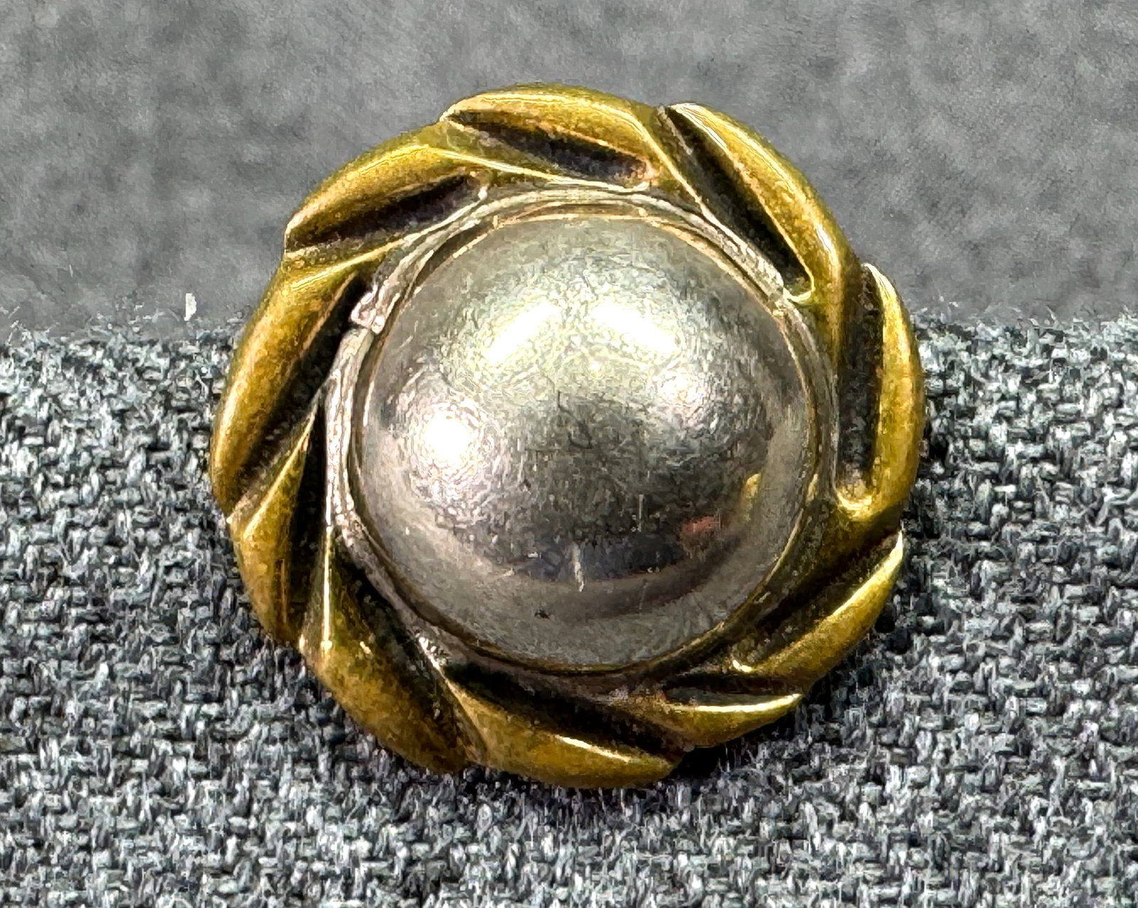Vintage Mexican Laton sterling silver brass rim flower single stud earring #B (1 of 6)