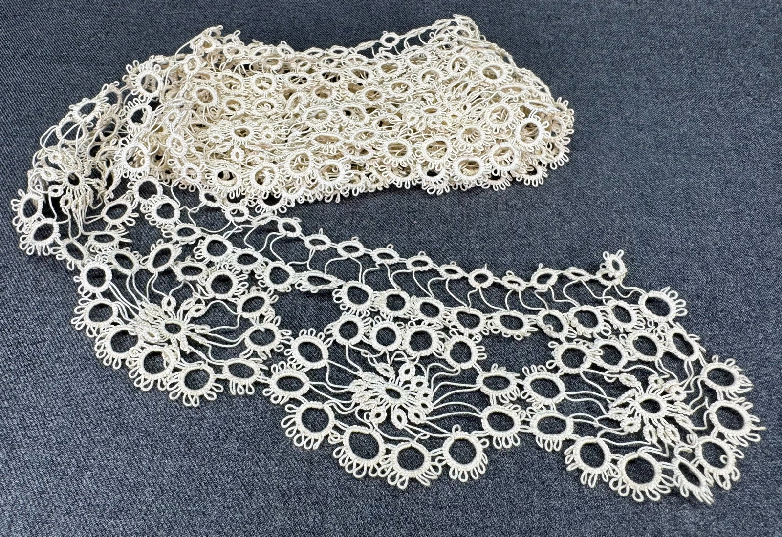 Antique Handmade Tatting Lace Frivolité Trim Floral Border. 1 Yard. Unused. *j (1 of 5)