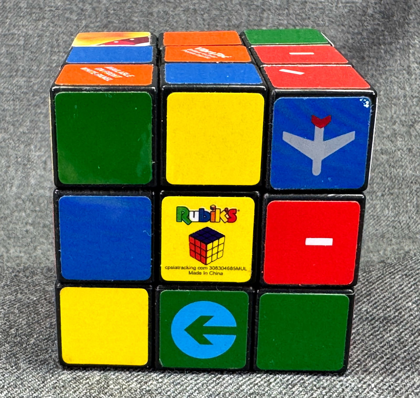 Original 2 1/4 Rubik's Promotional Cube: Original 2 1/4 Rubik's Promotional Cube . For measures please refer to the pictures taken with a measuring tape. Weight: 118 Grams. IN HOUSE FLAT SHIPPING & HANDLING COST WITHIN ALL THE U.S. : $8 To b