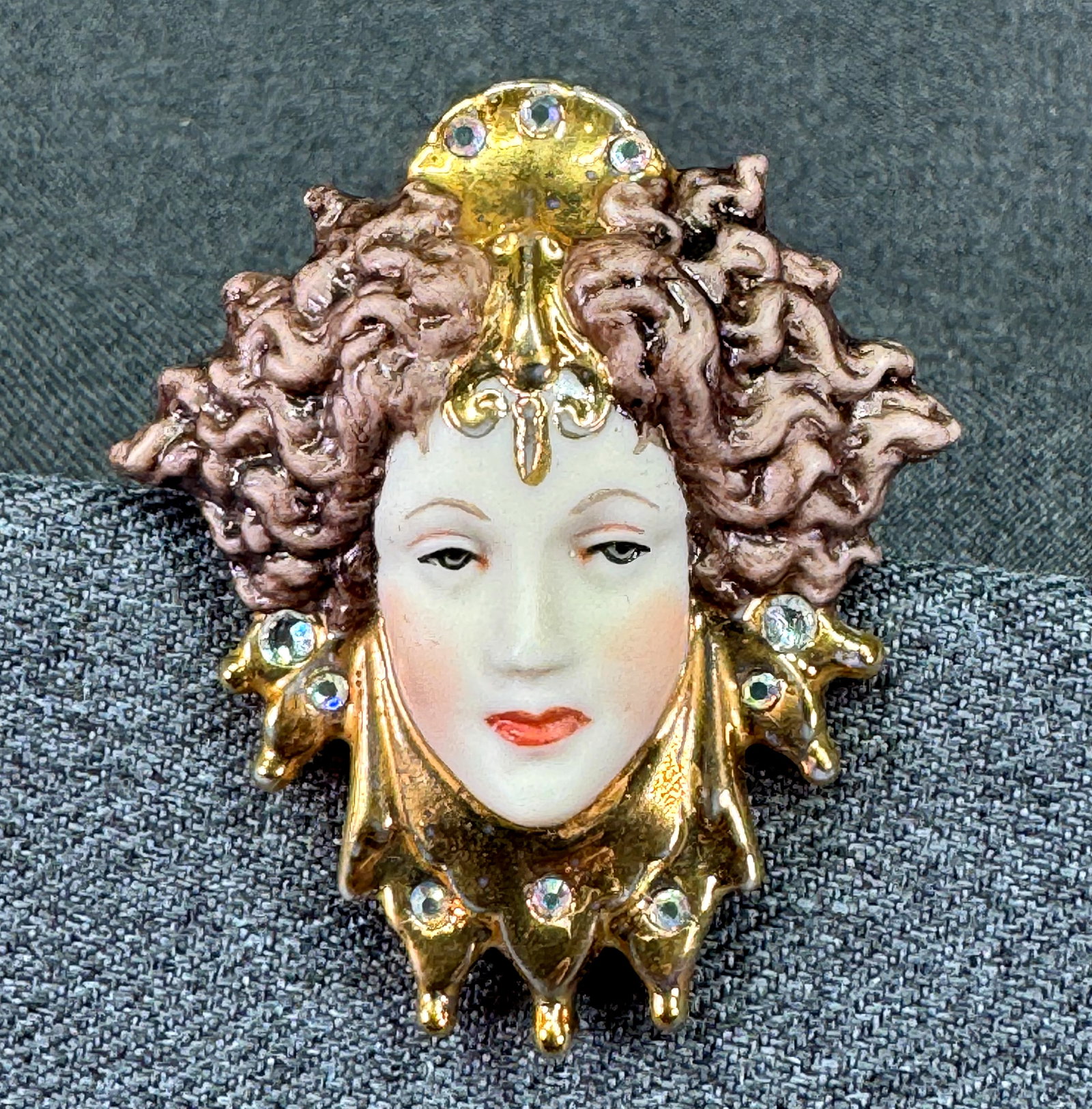 Vintage Art Nouveau Mucha Style Porcelain Woman Face Pin Brooch. *L: Vintage Art Nouveau Mucha Style Jeweled with Crystals Porcelain Face Brooch. Unmarked. For measures please refer to the pictures taken with a measuring tape. Weight: 18 Grams. IN HOUSE FLAT SHIPPING &