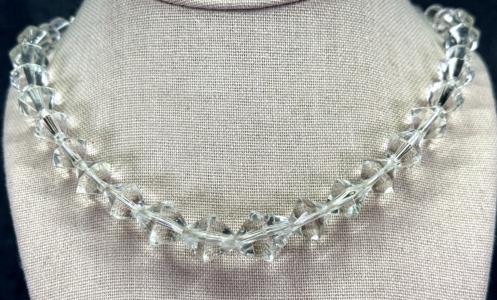 Antique 1920s Art Deco graduated clear crystal bicone bead necklace. *i: Antique 1920s Art Deco graduated clear crystal bicone bead necklace. Unmarked. For measures please refer to the pictures taken with a measuring tape. Weight: 50 Grams. IN HOUSE FLAT SHIPPING & HANDLIN