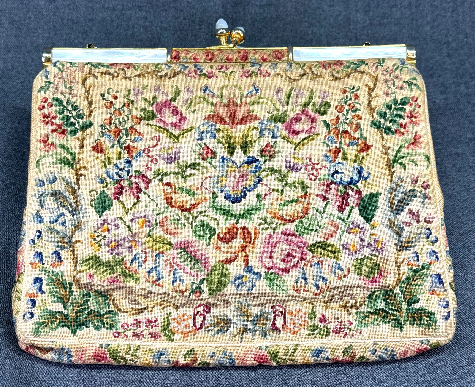 Vintage Floral Petit Point Needlepont Large Evening Bag Purse. MOP Inlay Frame, Chain. *i (1 of 11)