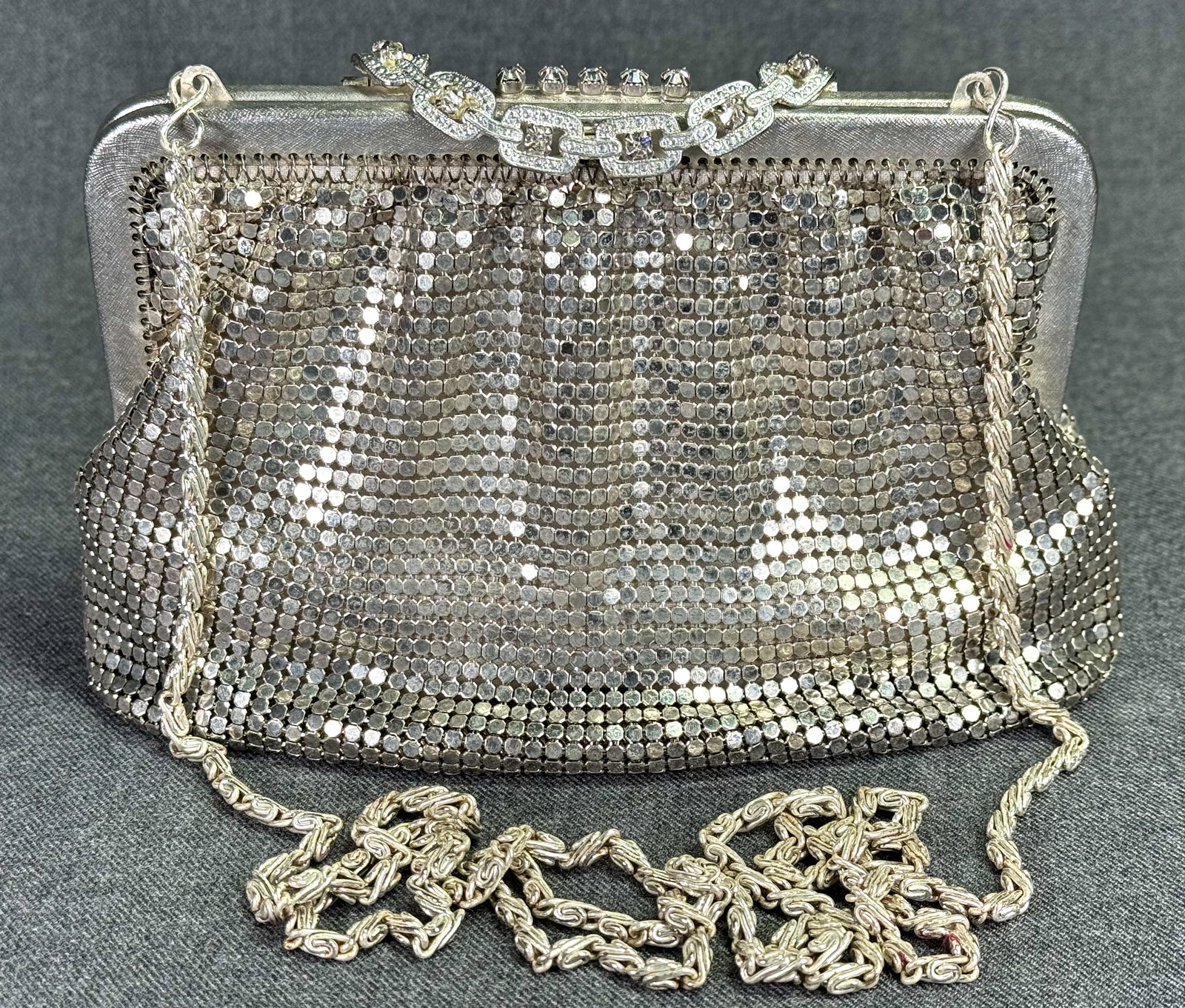 Vintage 60s Silver-tone Metal Mesh Clutch Purse Bag. Clear Crystals. Hong Kong. *K