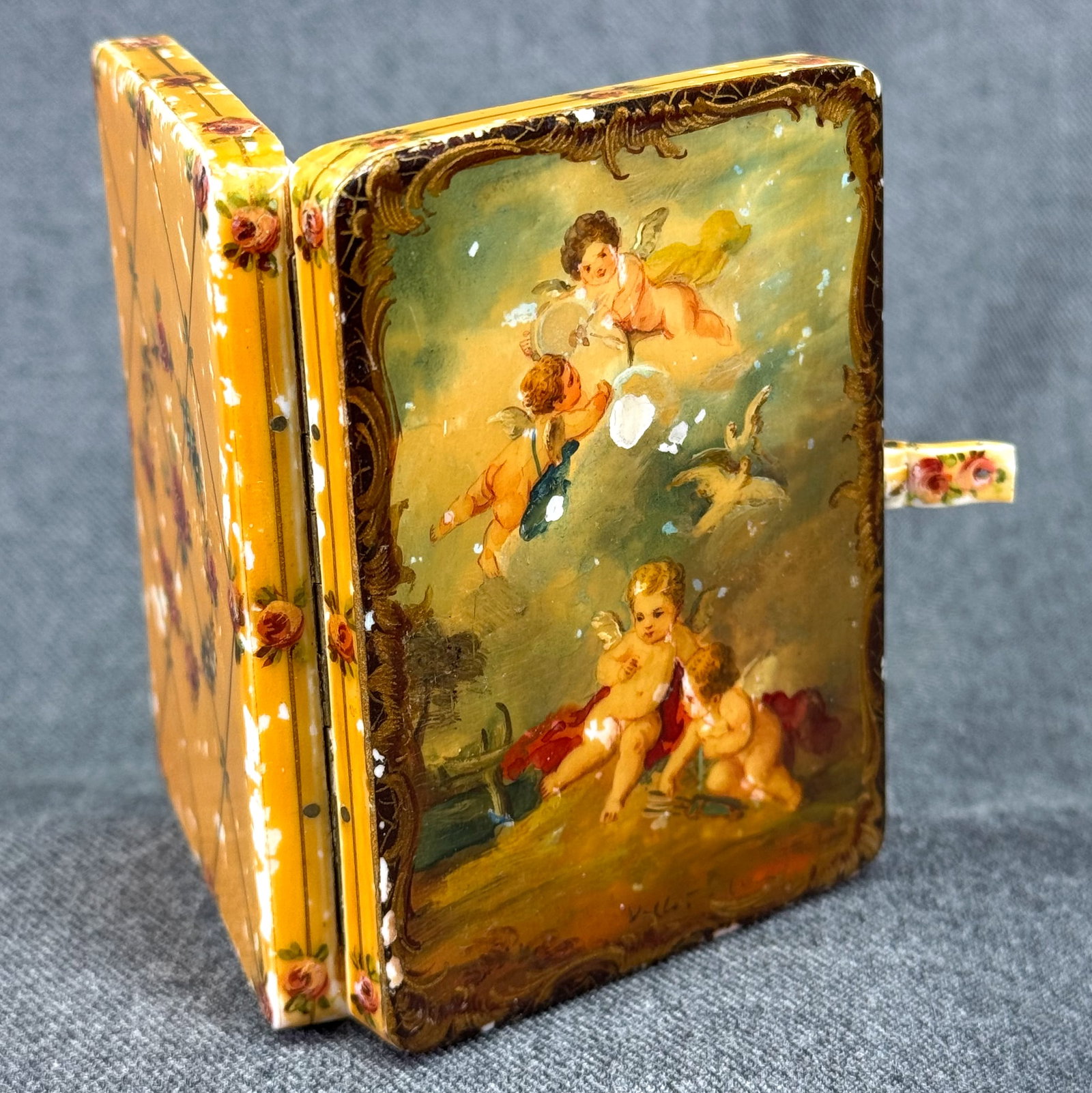 Antique 1800s French Vernis Martin Angels Snuff Box. Signed Vallot (1 of 14)
