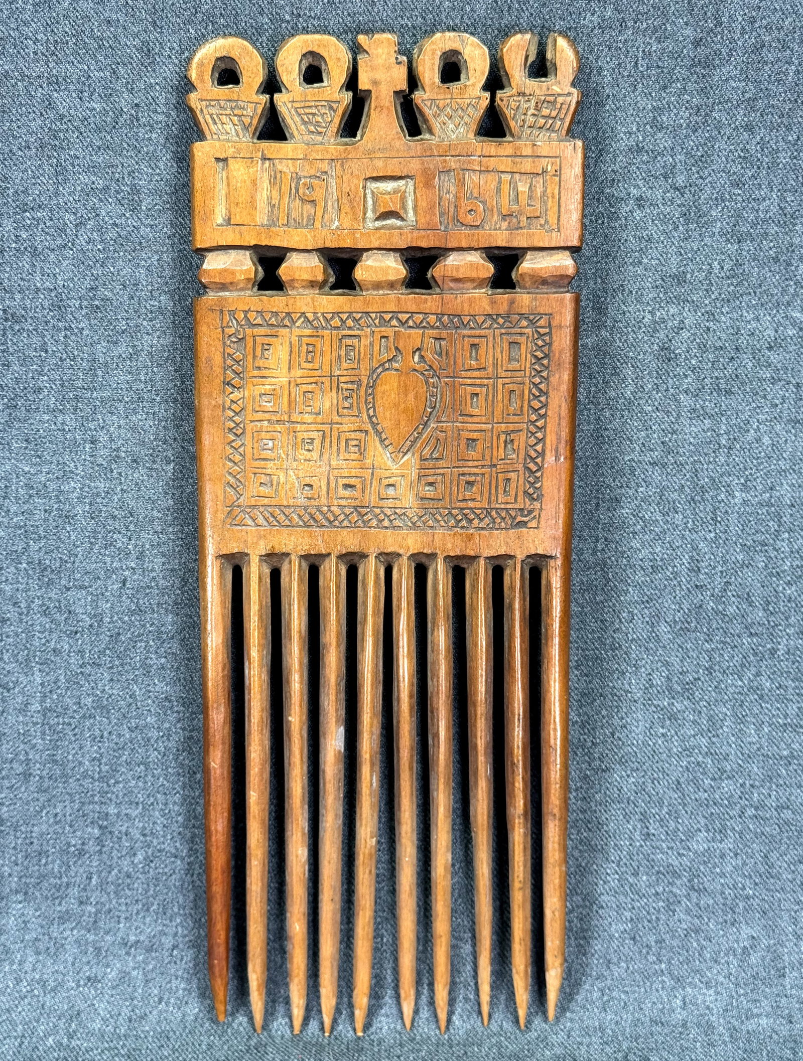 African Ashanti Ghana Duafe Hair Comb. Carved with the year 1964. *g (1 of 8)