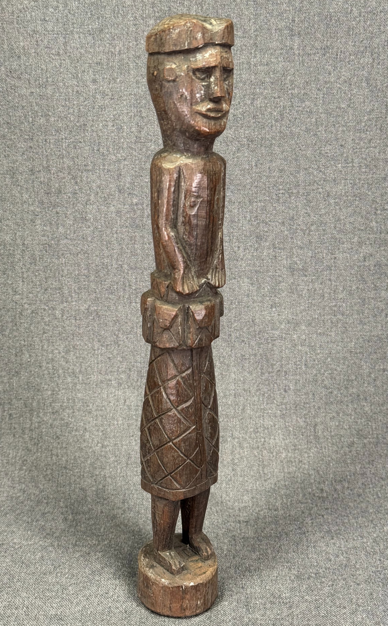 Timor Indonesian Figure. Carved wood. *e (1 of 9)