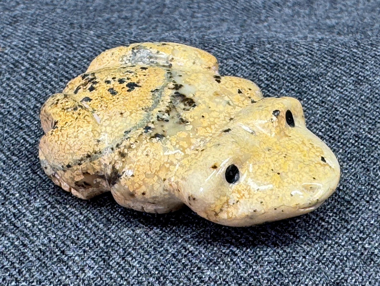 Zuni Carved Picture Jasper Frog Fetish (1 of 7)