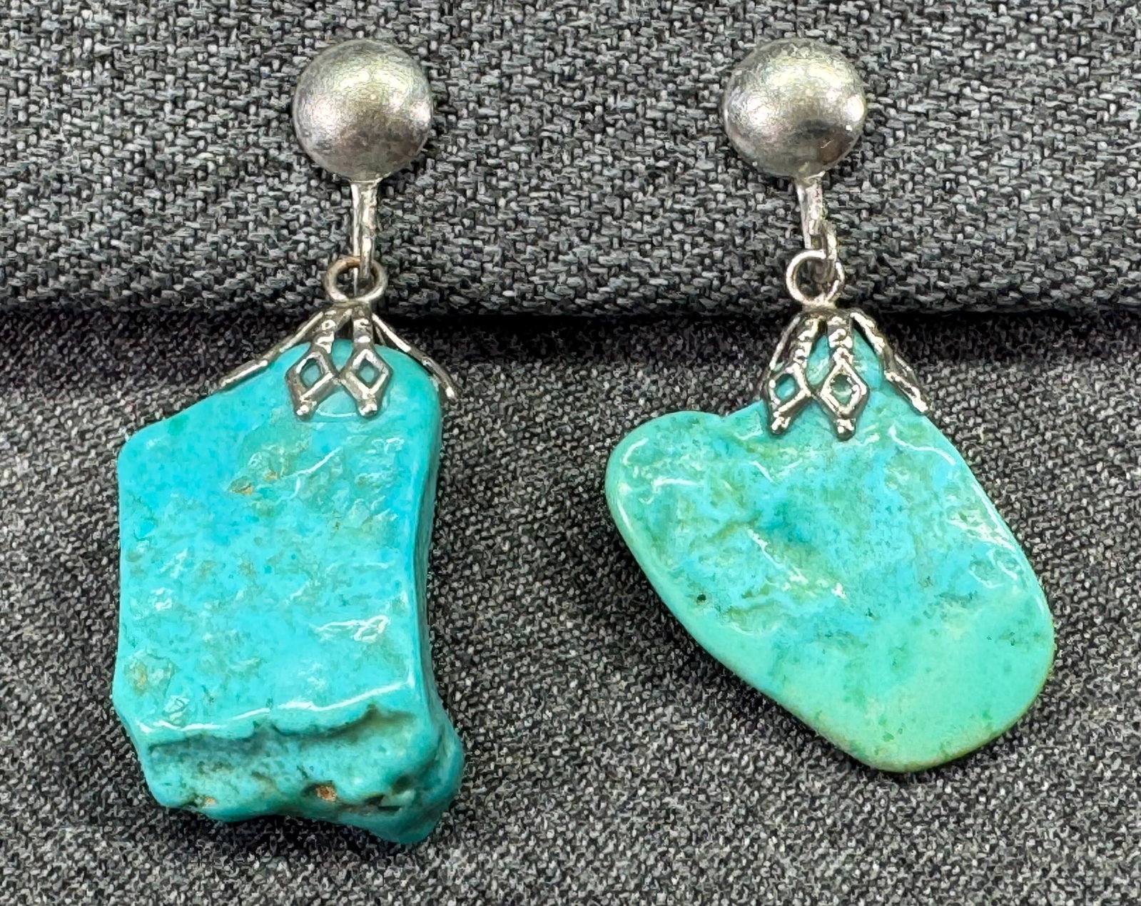 Vintage 60s Freeform Stabilized Turquoise Dangle Screw Back Earringst. Silver-Tone. *K