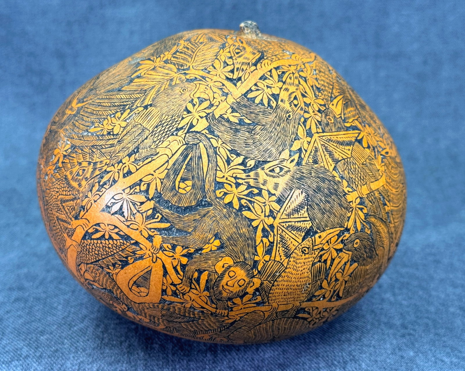 Vintage South American Peru “Mate Burilado?? Carved Gourd. *c