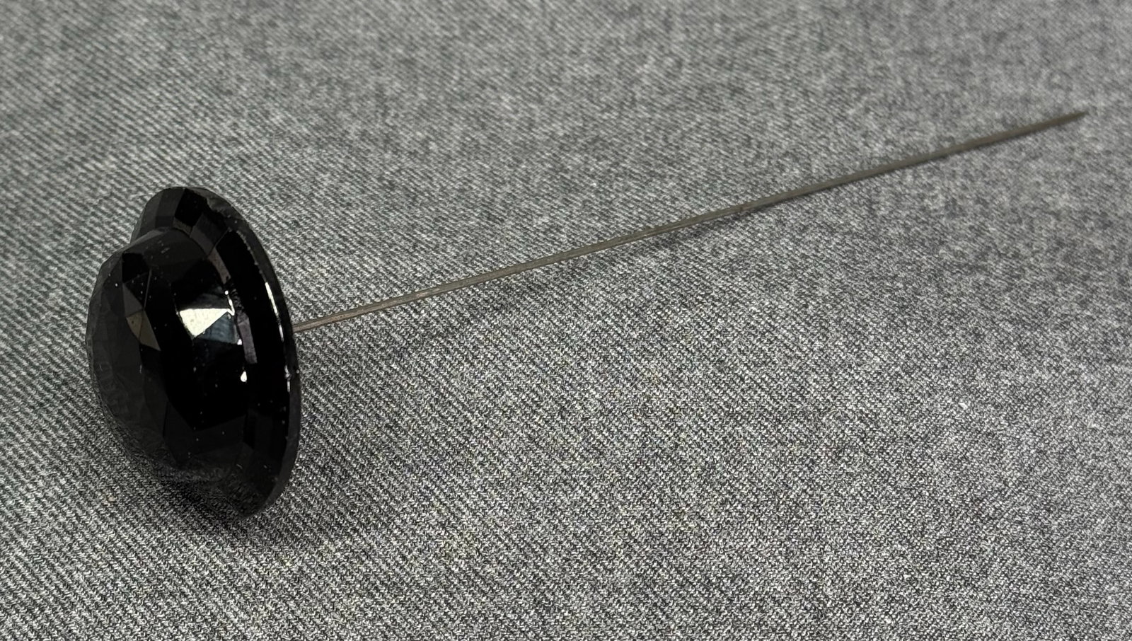 Antique Edwardian black glass hat shaped hat pin a (1 of 10)
