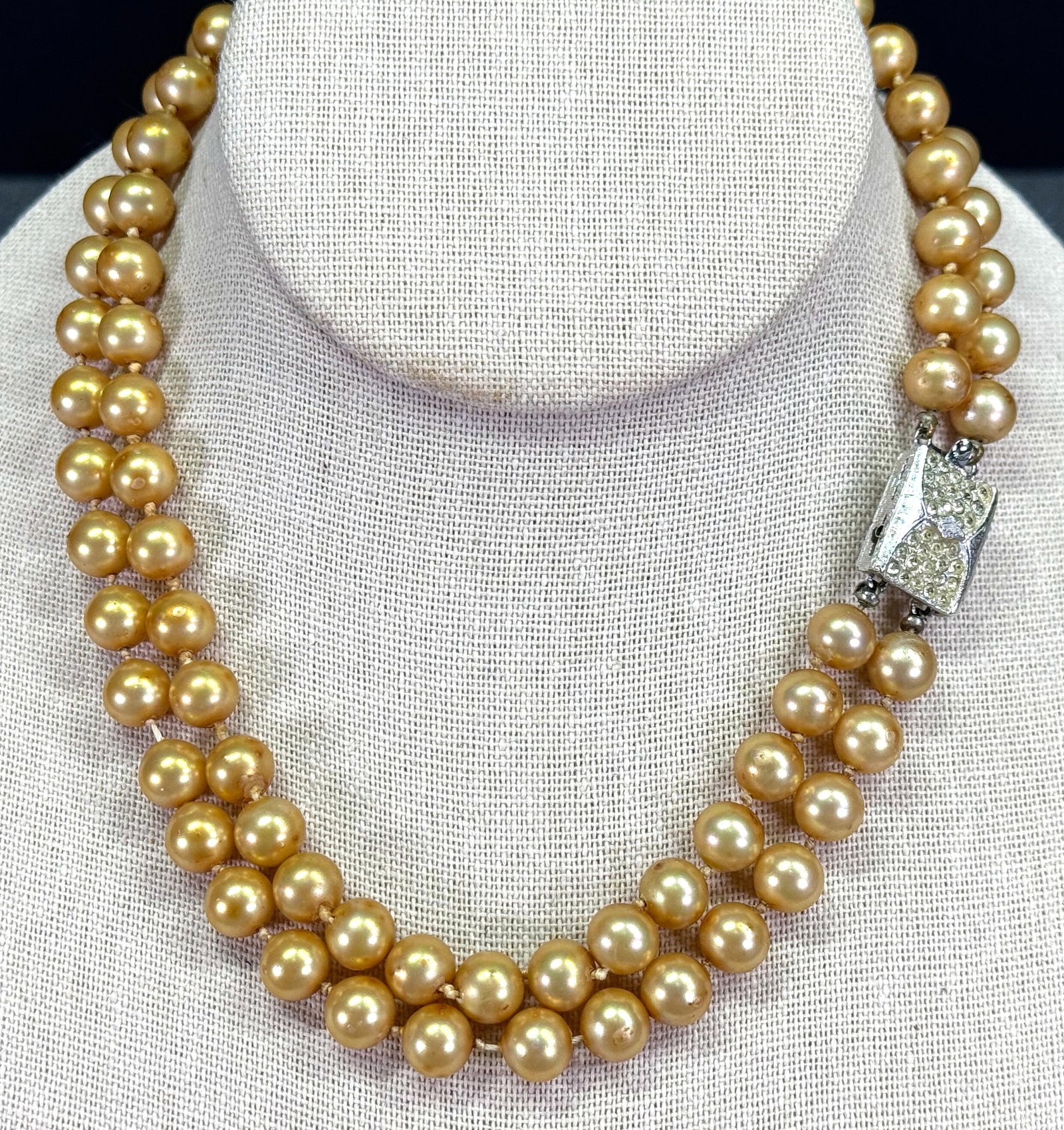 Vintage Vendome crystals silvertone clasp pearly beads two strands collar necklace: IN HOUSE FLAT SHIPPING & HANDLING COST WITHIN ALL THE U.S. : $7 To bypass LiveShipping, and use our In-House shipping service for $7 or shipping combined for multiple lots, please select “Arrang
