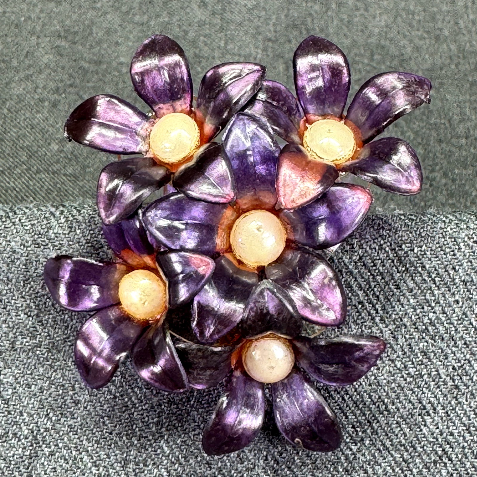 Vintage violet cluster flowers celluloid brooch. Creamy, iridescent purple. *e (1 of 5)