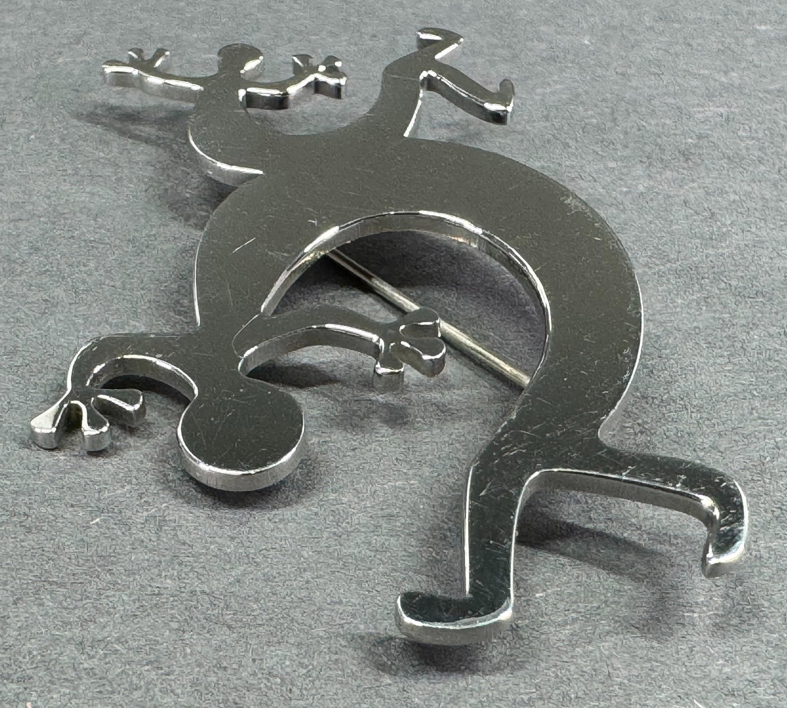 Vintage Zoxi 95 figural silvertone metal pin brooch. (1 of 8)