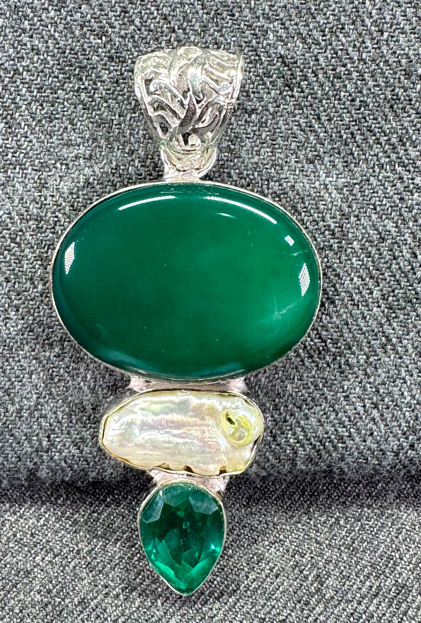 Brutalist style green crystal, resin & pearly beads silver-toned large pendant