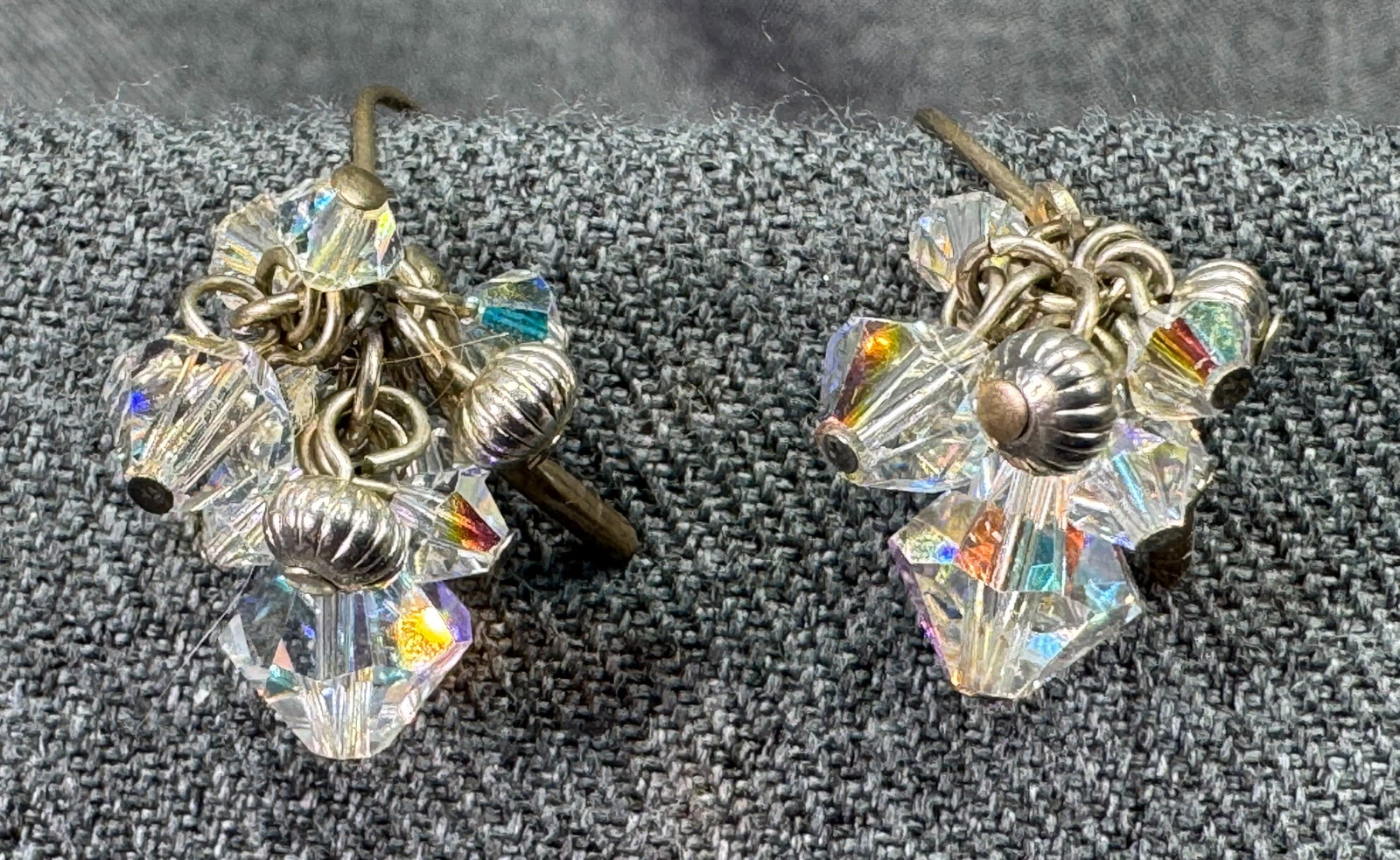 Vintage AB crystals silver-toned metal beads cluster pierced earrings *a