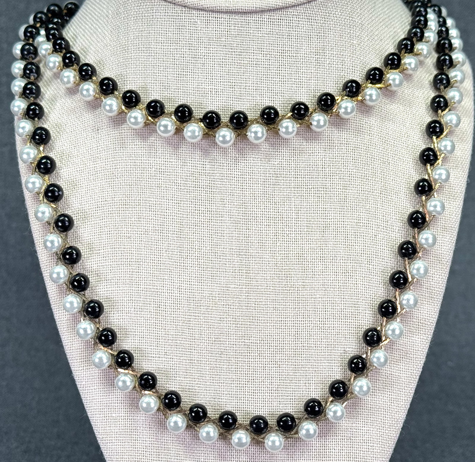 Vintage Korean woven black & pearly plastic beads goldtone metal necklaces . Lot of 2: IN HOUSE FLAT SHIPPING & HANDLING COST WITHIN ALL THE U.S. : $7 To bypass LiveShipping, and use our In-House shipping service for $7 or shipping combined for multiple lots, please select “Arrang