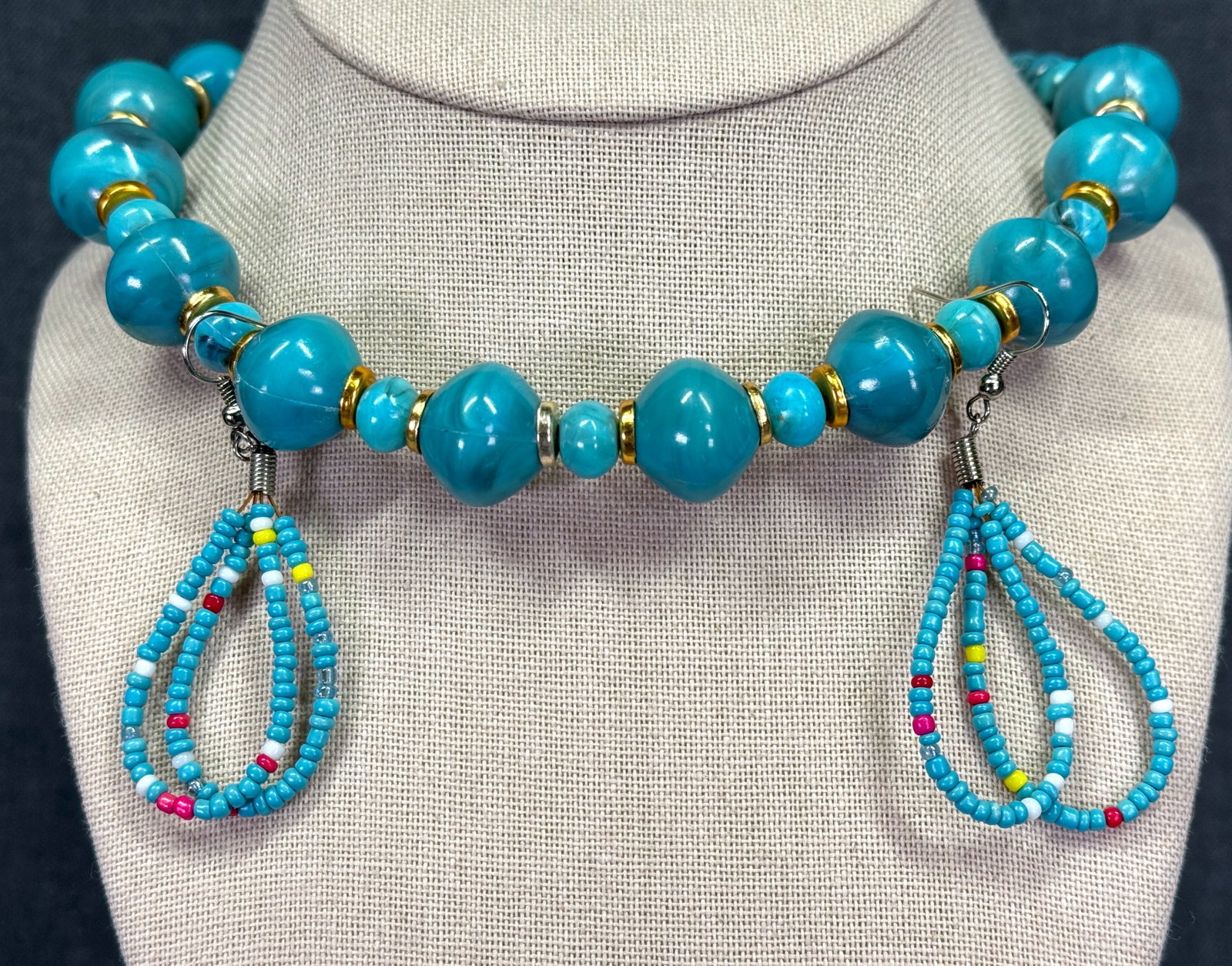 Seed glass beaded hook earrings and plastic necklace: IN HOUSE FLAT SHIPPING & HANDLING COST WITHIN ALL THE U.S. : $7 To bypass LiveShipping, and use our In-House shipping service for $7 or shipping combined for multiple lots, please select “Arrang