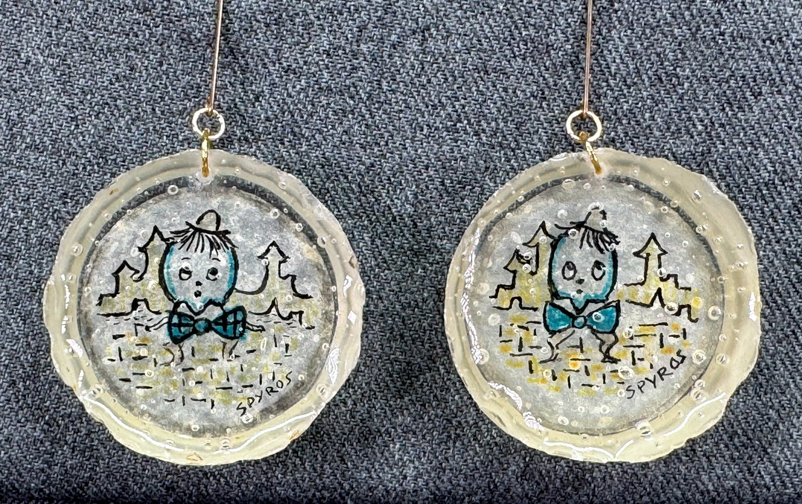 Vintage Diana Spyros hand painted paper inlaid resin dangles hook earrings: IN HOUSE FLAT SHIPPING & HANDLING COST WITHIN ALL THE U.S. : $7 To bypass LiveShipping, and use our In-House shipping service for $7 or shipping combined for multiple lots, please select “Arrang