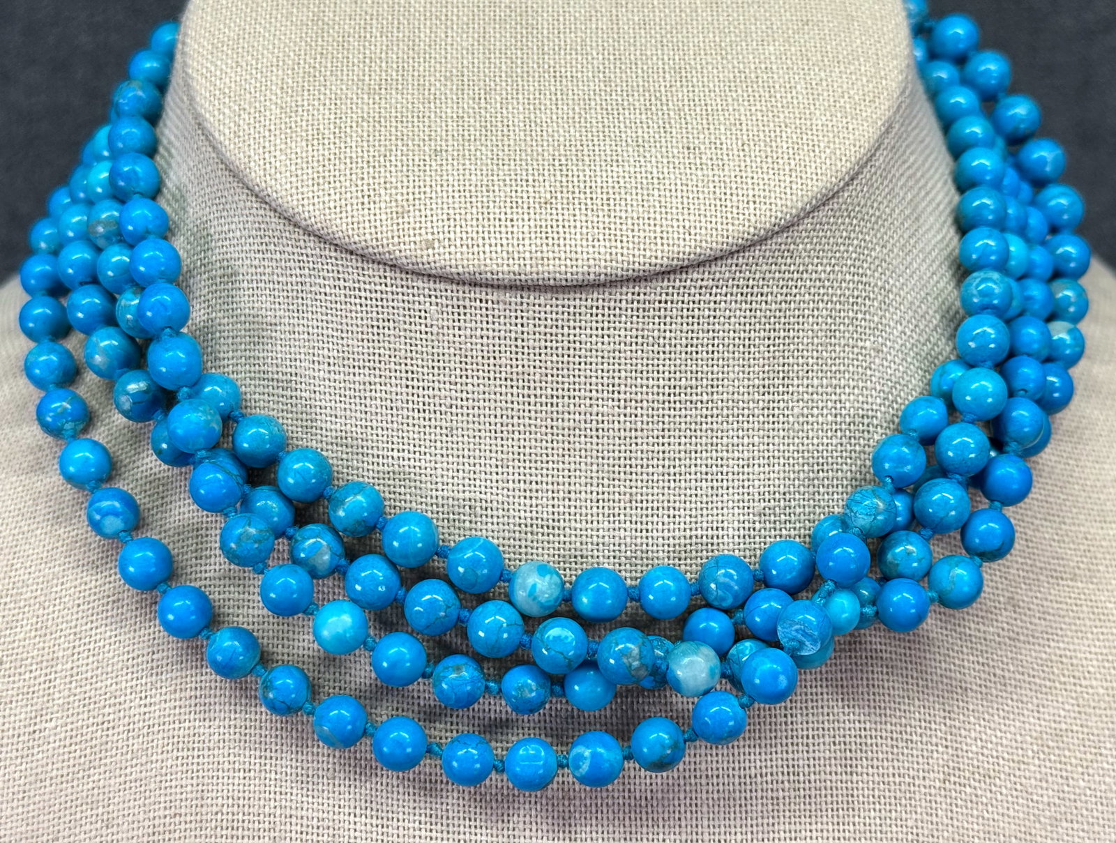 Vintage assorted turquoise resin beaded necklaces. Lot of 2 #a: Vintage assorted turquoise resin beaded necklaces. Lot of 2. Unmarked. For measures please refer to the pictures taken with a measuring tape. Weight: 63 Grams. IN HOUSE FLAT SHIPPING & HANDLING COST W