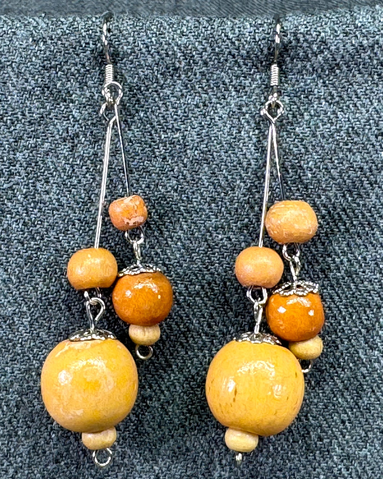 Vintage wooden beads silver-toned woven hook earrings #a