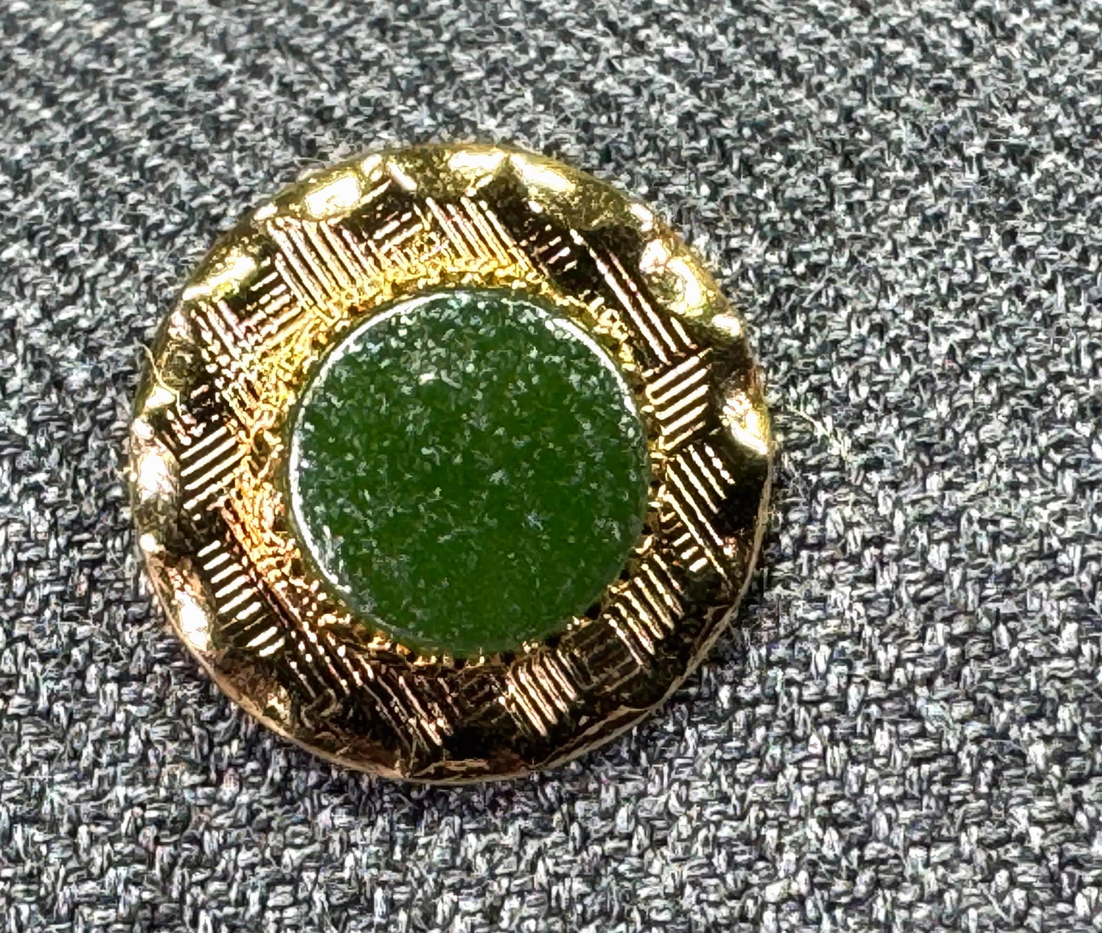 Vintage green glass goldtoned metal flower lapel stud pin