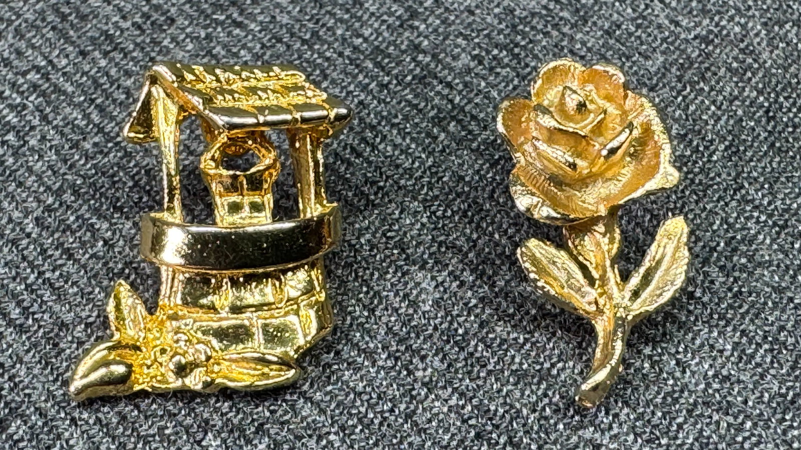 Vintage gold-toned metal flower & wishing well lapel pins . #a (1 of 4)