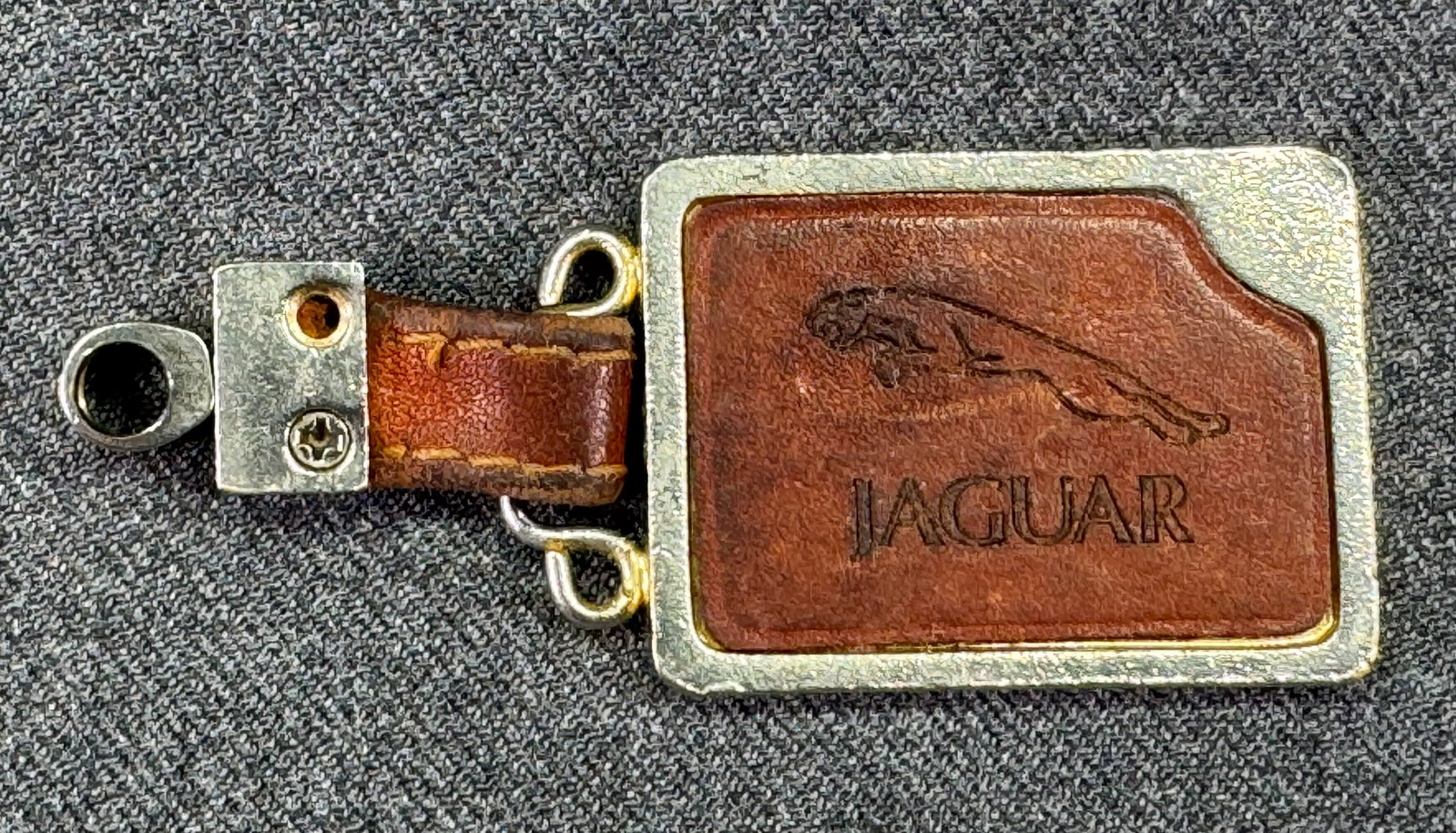 Vintage Jaguar Car leather & goldtoned key ring medallion