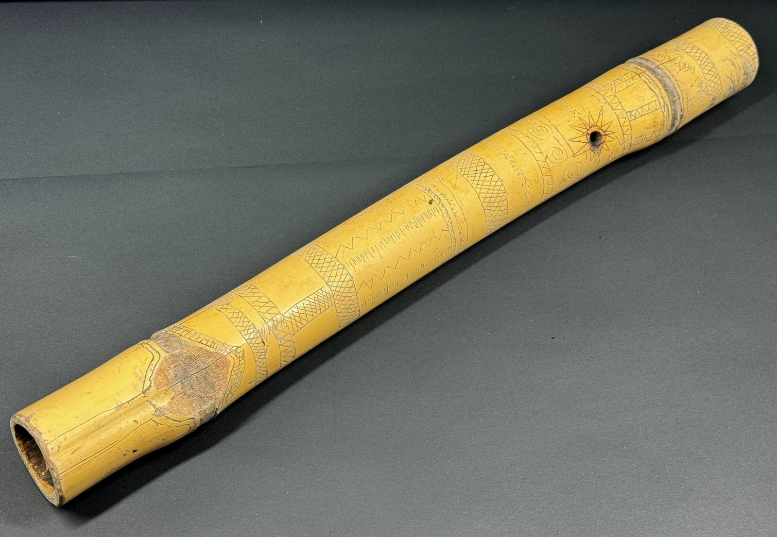 Papua New Guinea Decorated Smoking Pipe. Decorated bamboo
