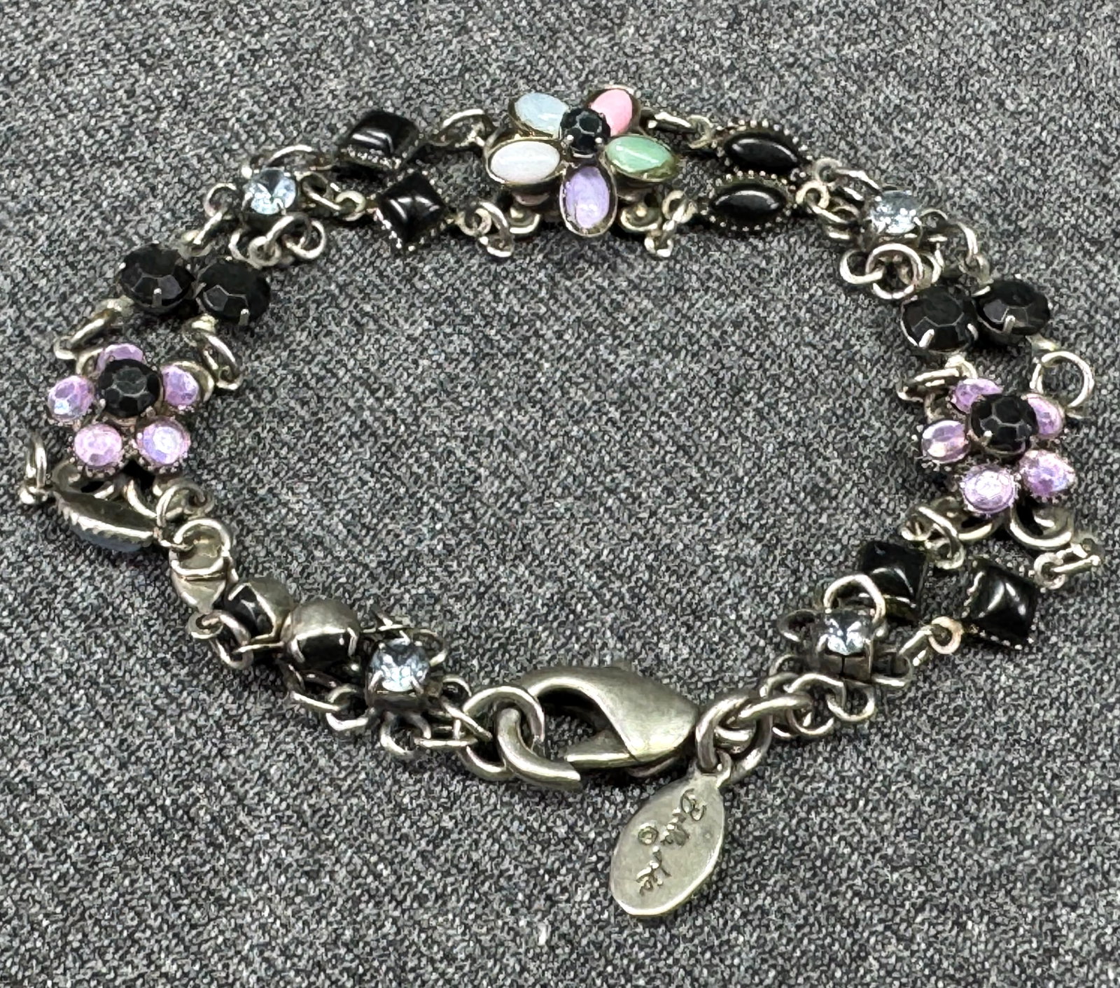 Vintage Bella Lia Pastel & Black Lucite Flower Links Bracelet. *M