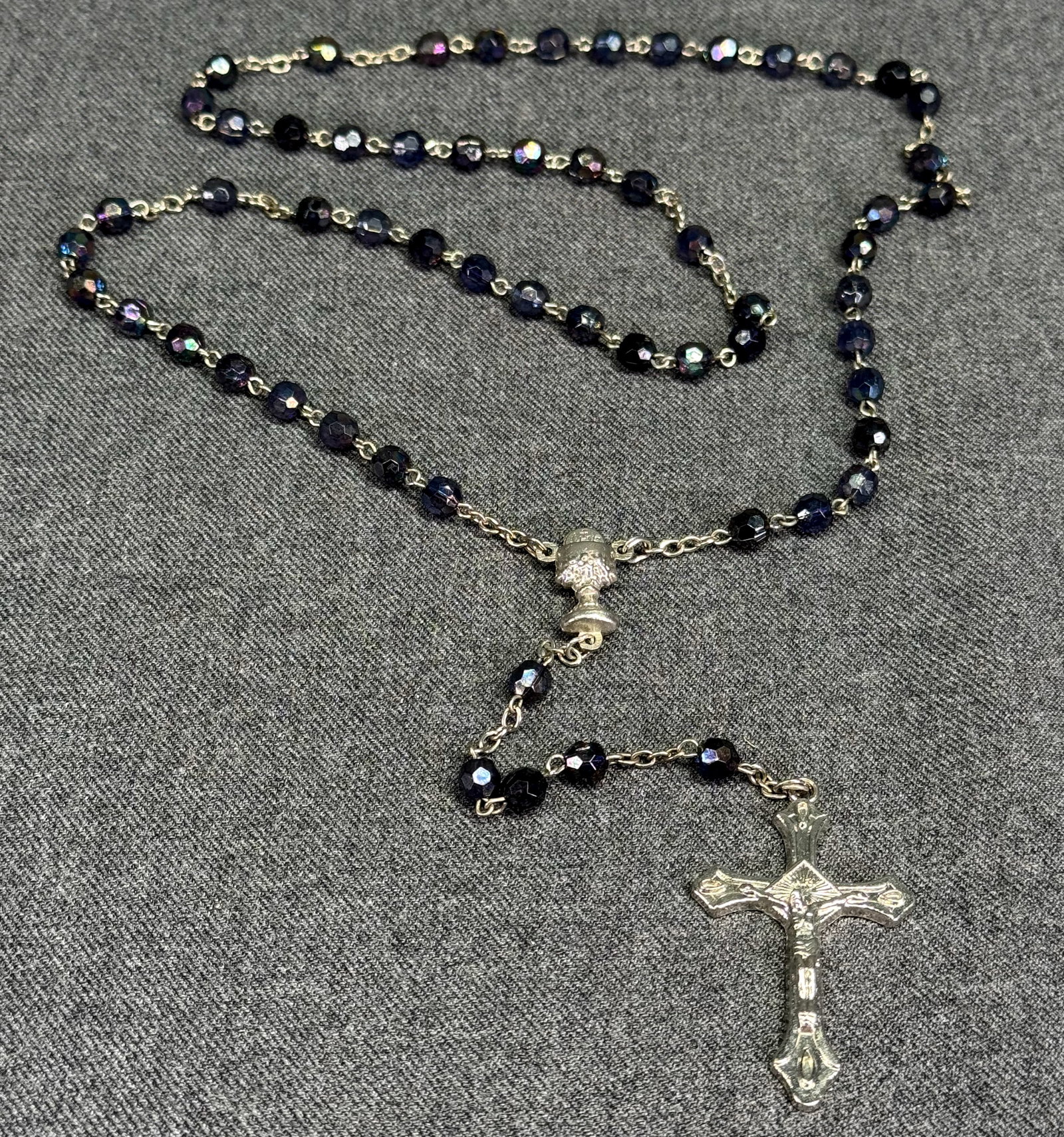 Vintage AB Coated Lucite Catholic Rosary. Ornate Grape Chalice Center. *M: Vintage AB Coated Lucite Catholic Rosary. Ornate Grape Chalice Center. Silver-tone. Unmarked. For measures please refer to the pictures taken with a measuring tape. Weight: 19 Grams. IN HOUSE FLAT SHI