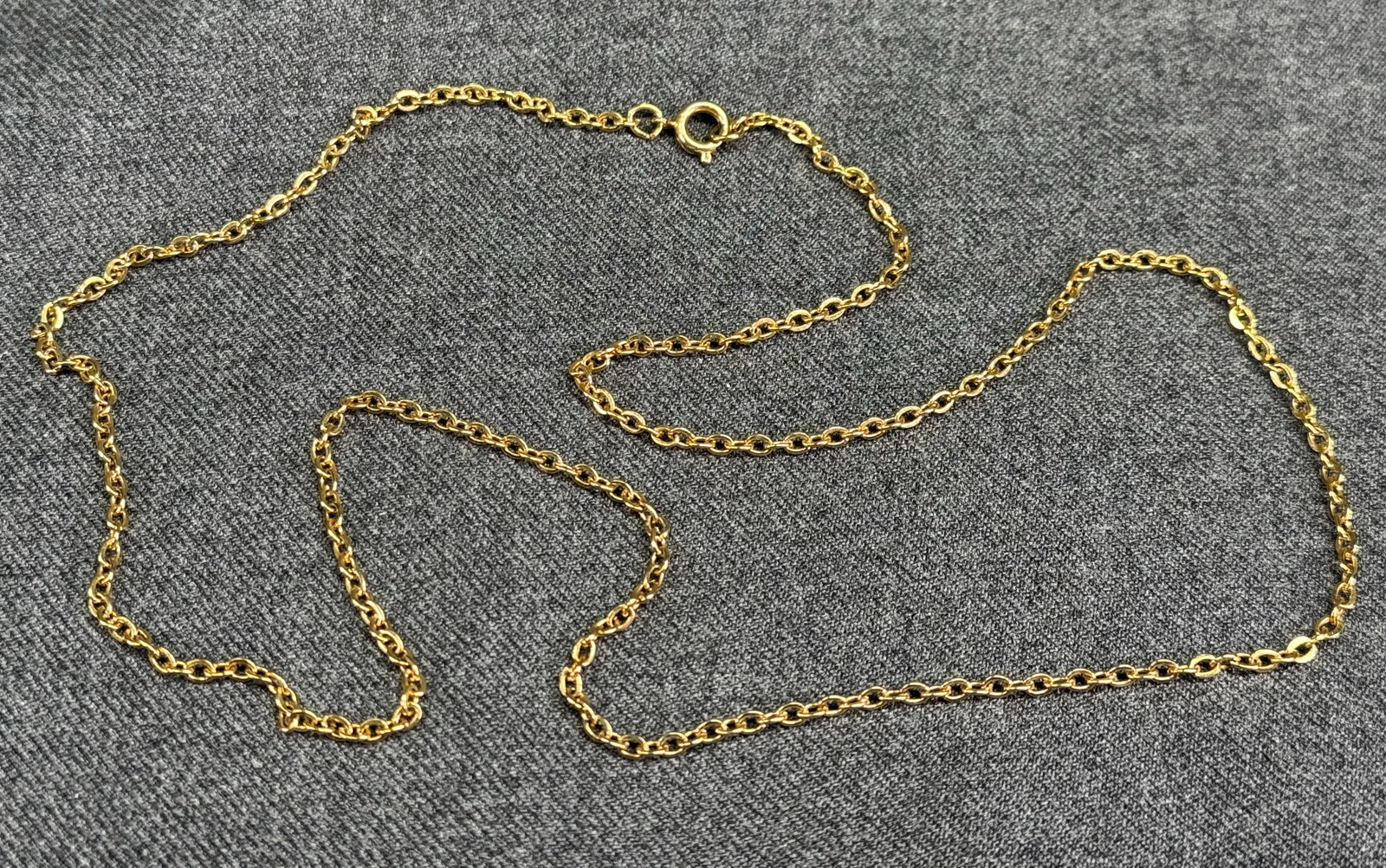 Vintage Gold-Toned Cable Link Necklace Chain. *M (1 of 5)