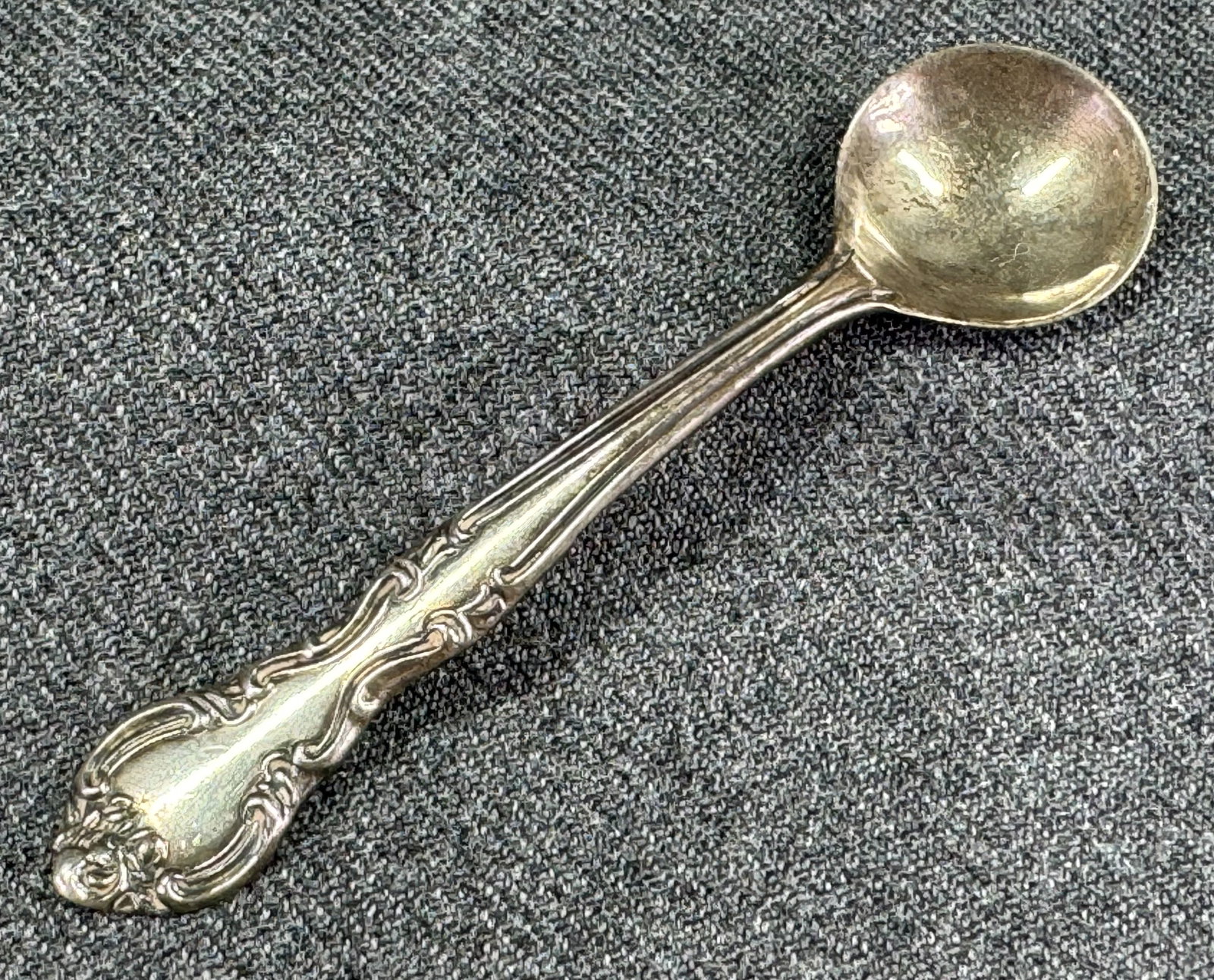 Vintage sterling silver miniature spoon pin brooch. (1 of 8)