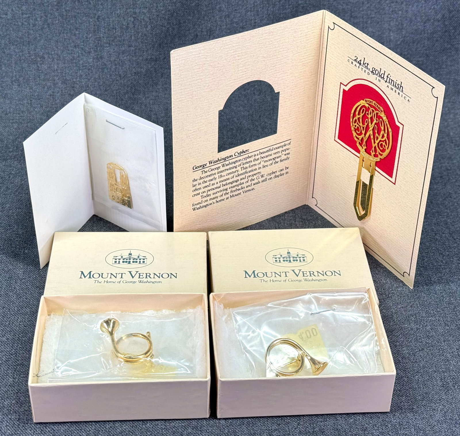 Official Mount Vernon 24kt Gold Plated George Washington Memorabilia. Lot of 4 Pcs. *M: Official Mount Vernon 24kt Gold Plated George Washington Memorabilia. Lot of 4 Pcs in Original Packaging. For measures please refer to the pictures taken with a measuring tape. Weight: 50 Grams. IN HO