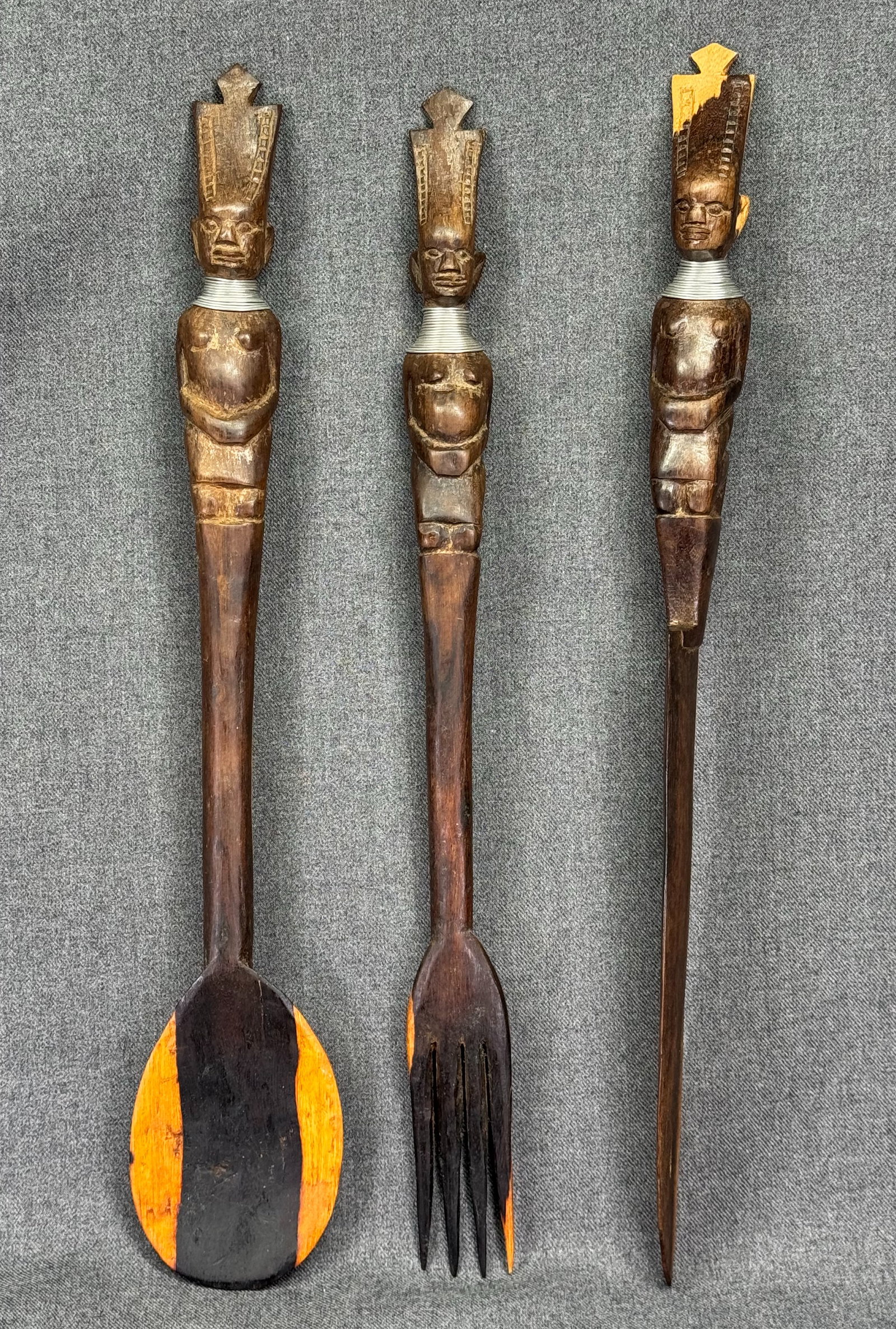 Vintage Hand-Carved African Wood Figural Salad Serving Spoon, Fork & Knife Set. *M: Vintage Hand-Carved African Wood Figural Salad Serving Spoon, Fork & Knife Set. For measures please refer to the pictures taken with a measuring tape. Weight: Grams. IN HOUSE FLAT SHIPPING & HANDLING 