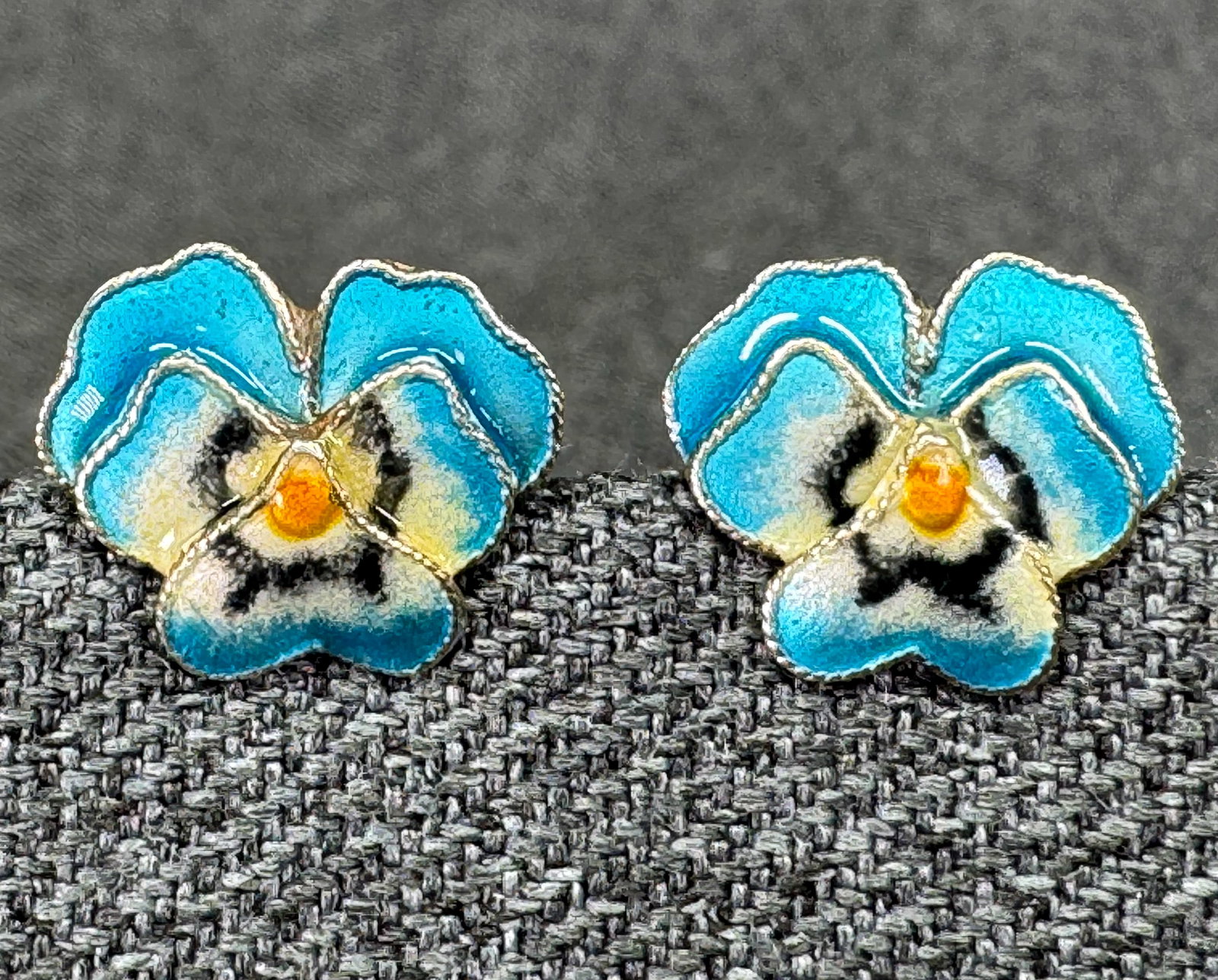 Vintage Shashi Singapuri Cloisonne Enamel Pansy Earrings. Gilt Sterling Silver. *j (1 of 9)
