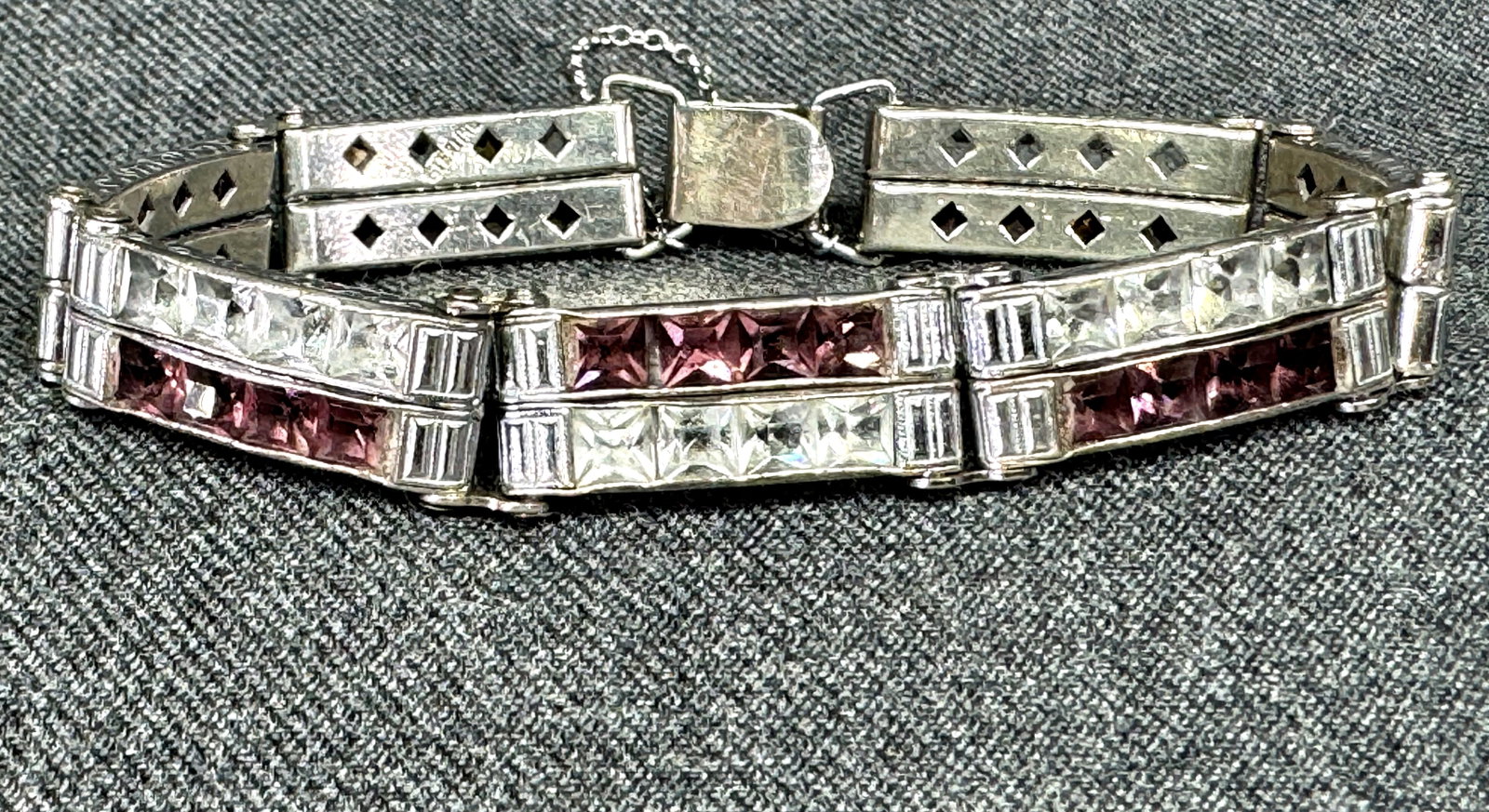 Vintage art deco faceted purple & clear crystals sterling silver panels bracelet: IN HOUSE FLAT SHIPPING & HANDLING COST WITHIN ALL THE U.S. : 7 To bypass LiveShipping, and use our In-House shipping service for 7 or shipping combined for multiple lots, please select “Arrange 