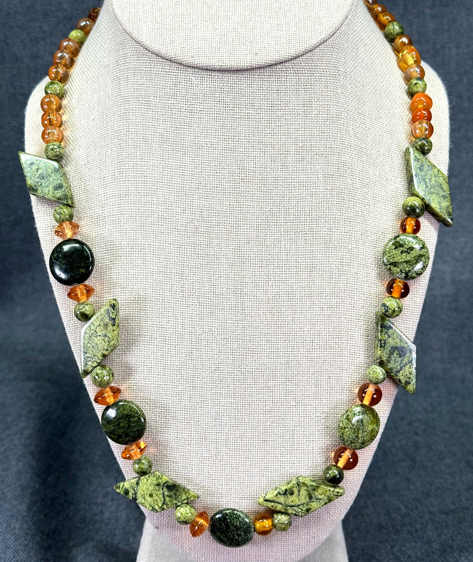Vintage Irish Connemara Marble Serpentine Green & Amber Glass Bead Necklace . *L: Vintage Artisan Irish Connemara Marble Serpentine Green & Amber Color Glass Bead Necklace with Toggle Clasp. Gold-tone. Unmarked. For measures please refer to the pictures taken with a measuring tape.