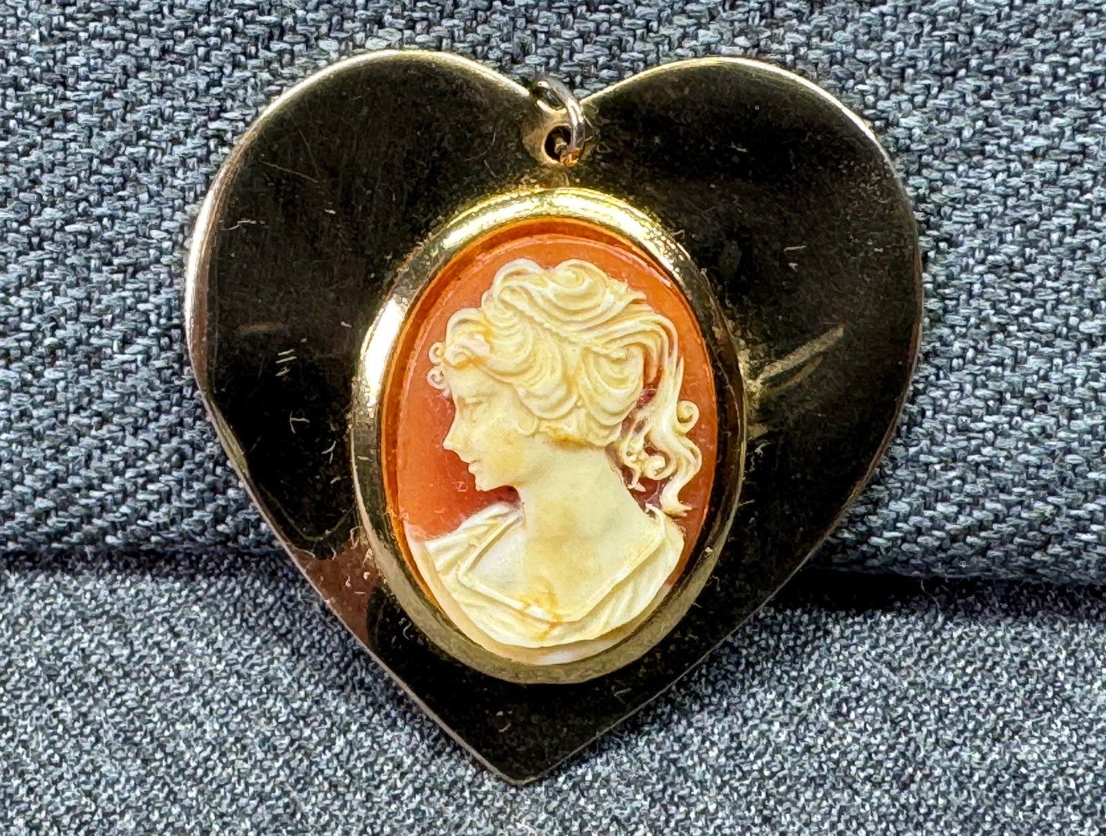 Vintage Heart Cameo Pendant . Celluloid Lady Portrait, Gold-tone. *h (1 of 3)