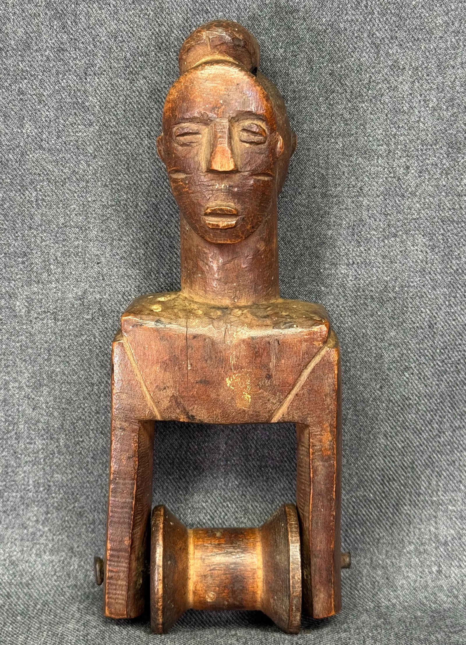 African Senufo Ivory Coast Anthropomorphic Heddle Pulley. (1 of 10)