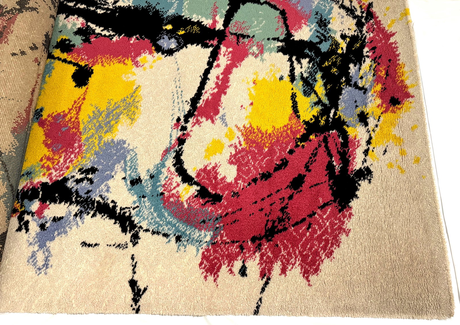 Robert Jacobsen, 1984, Evolution Ege rug. Denmark. - 12
