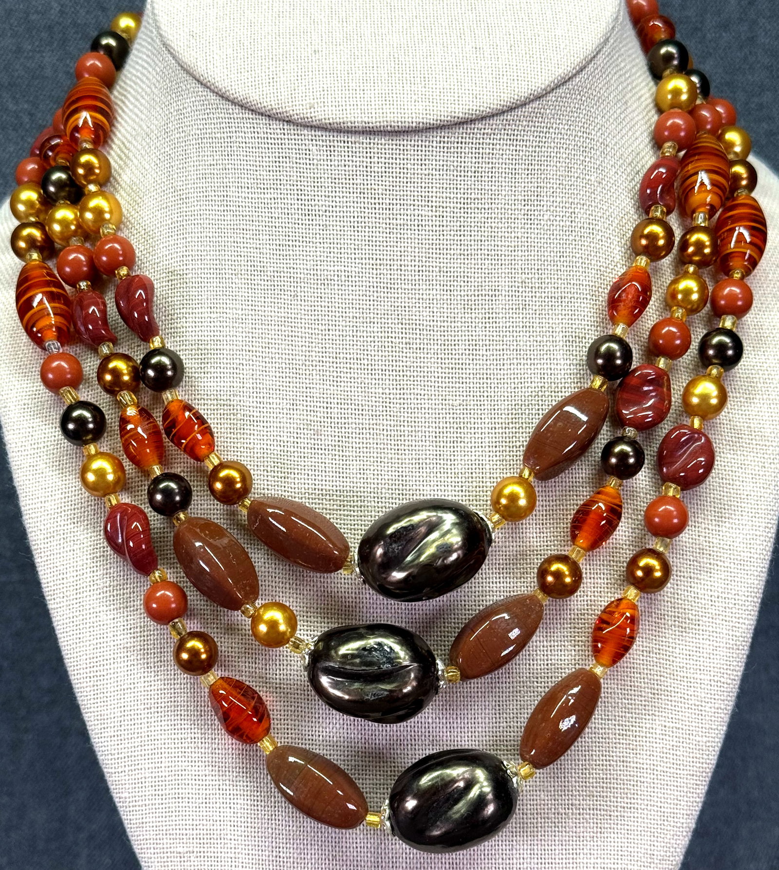 Vintage fall colors assorted glass & pearly beads flapper style necklace: IN HOUSE FLAT SHIPPING & HANDLING COST WITHIN ALL THE U.S. : 7 To bypass LiveShipping, and use our In-House shipping service for 7 or shipping combined for multiple lots, please select “Arrange 